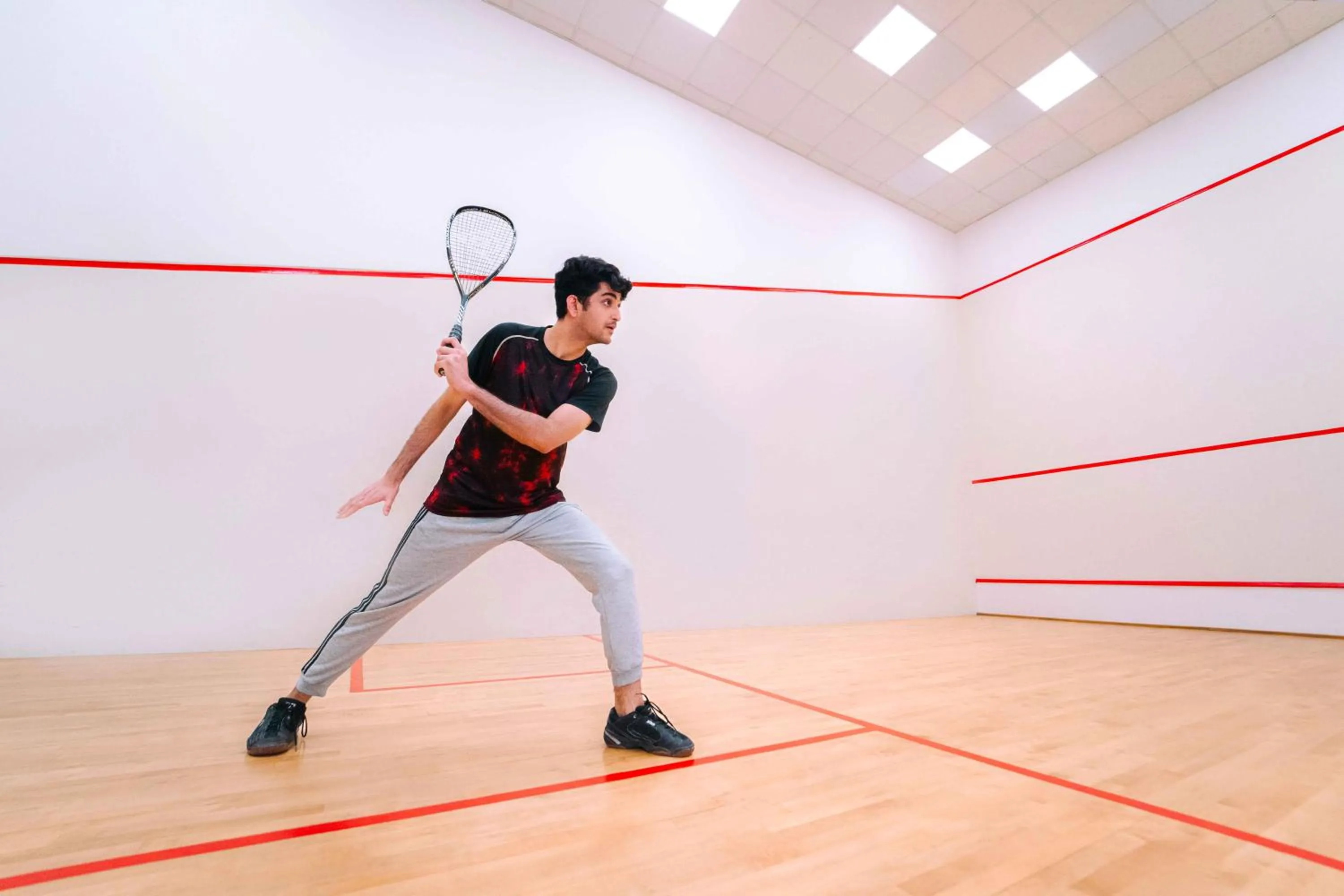 Squash in Mercure Dubai Barsha Heights Hotel Suites And Apartments