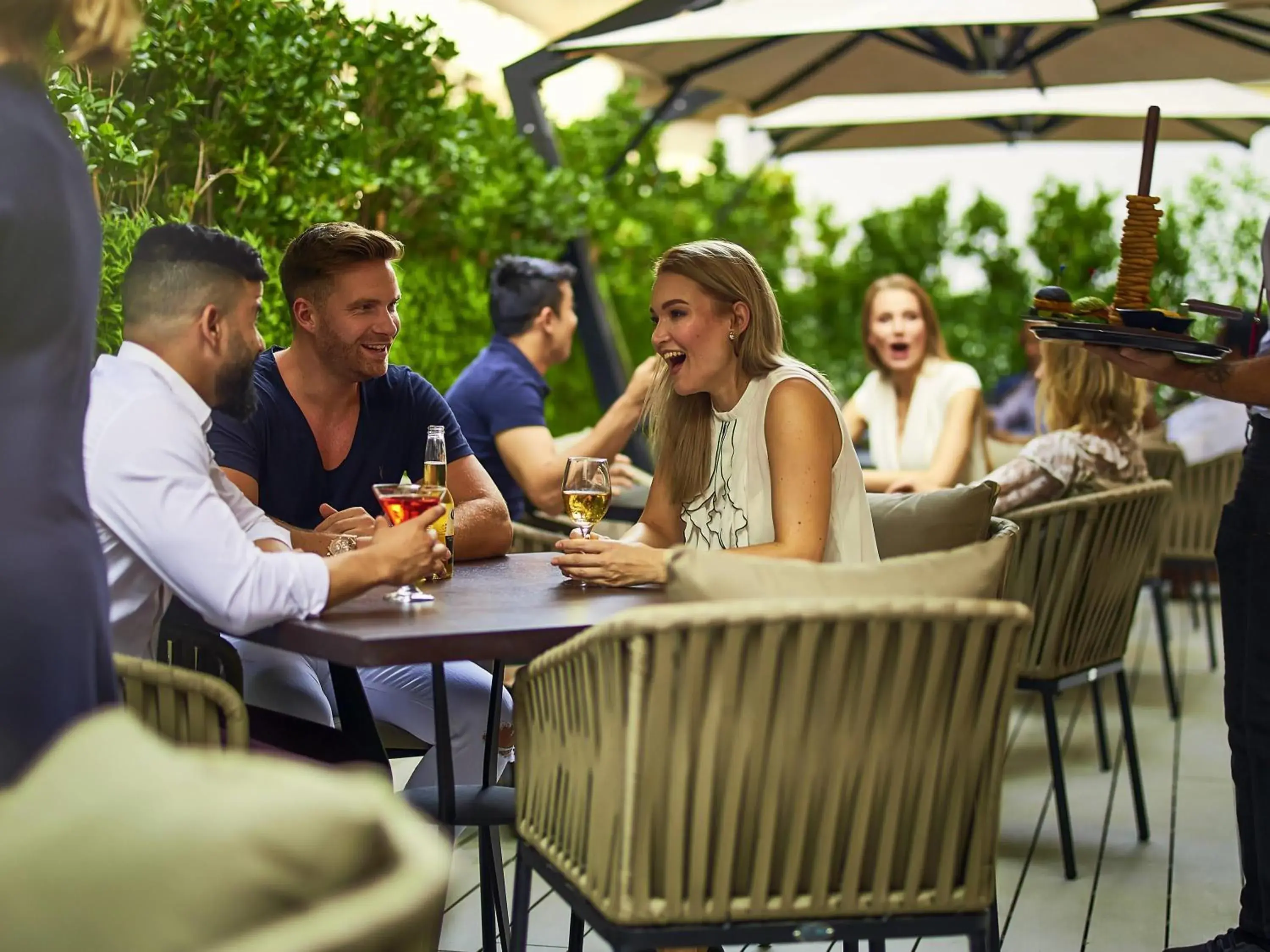 Restaurant/places to eat in Mercure Dubai Barsha Heights Hotel Suites And Apartments Restaurant/places to eat in Mercure Dubai Barsha Heights Hotel Suites And Apartments