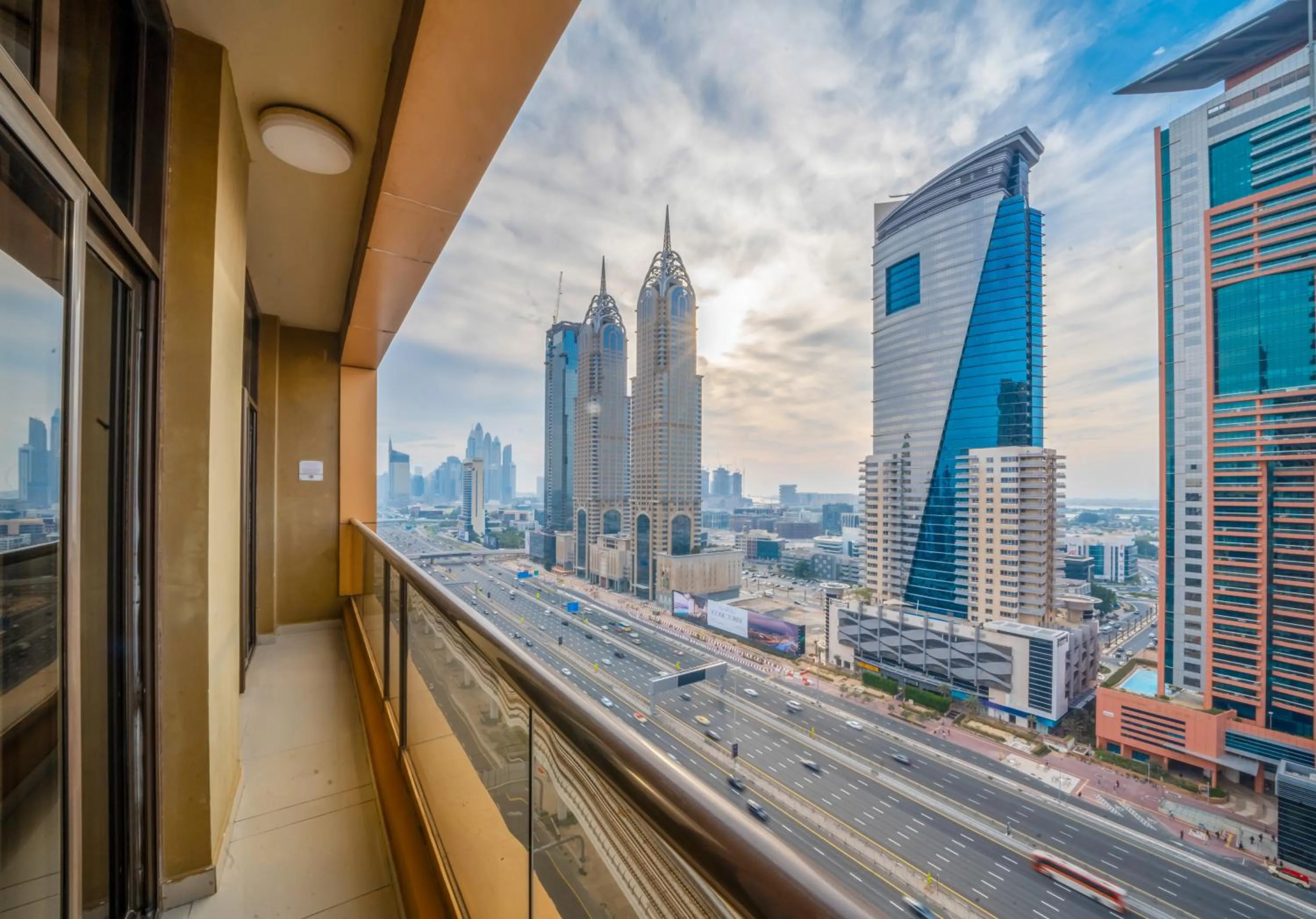 Balcony/Terrace in Mercure Dubai Barsha Heights Hotel Suites And Apartments