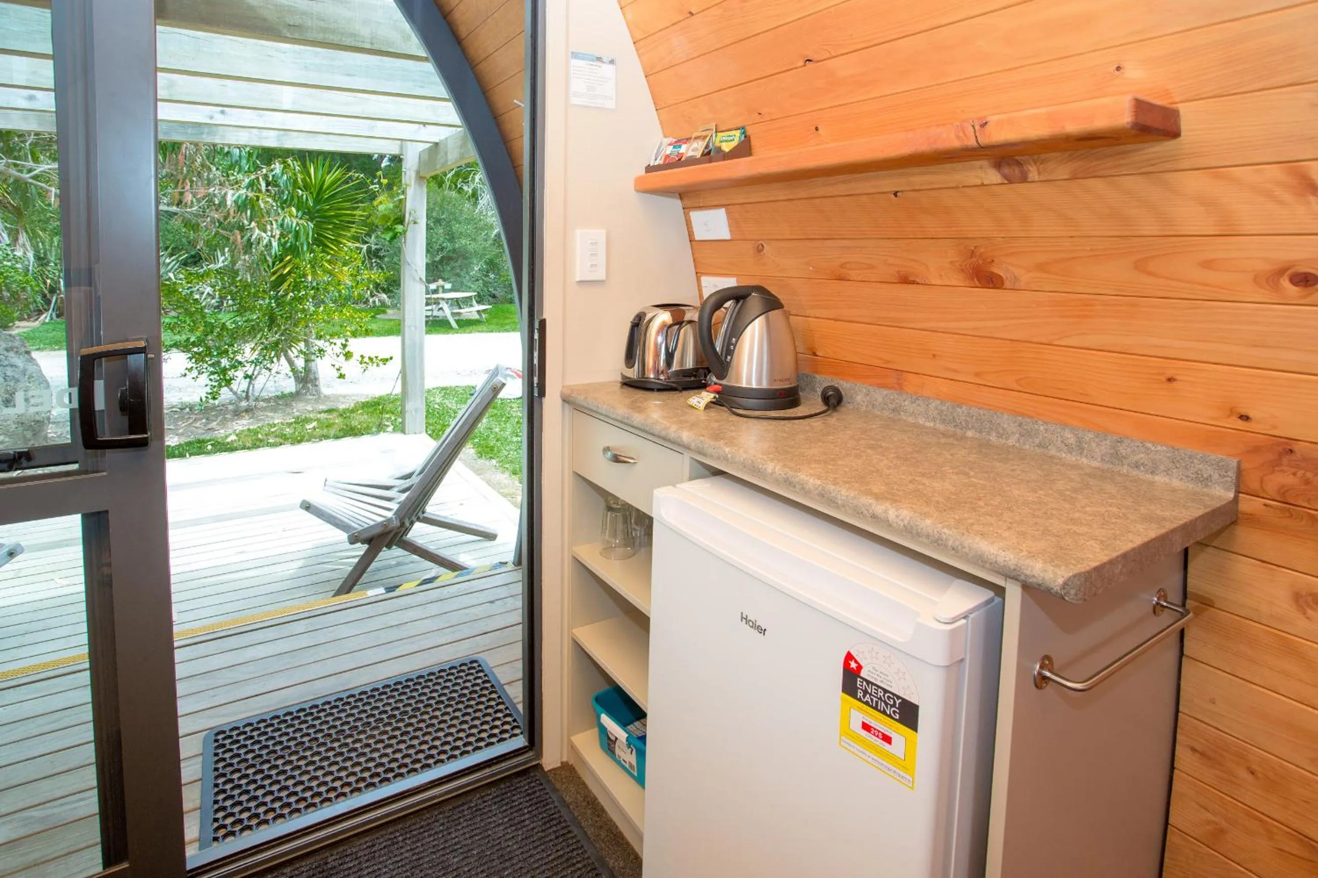 Communal lounge/ TV room in Hot Water Beach TOP 10 Holiday Park