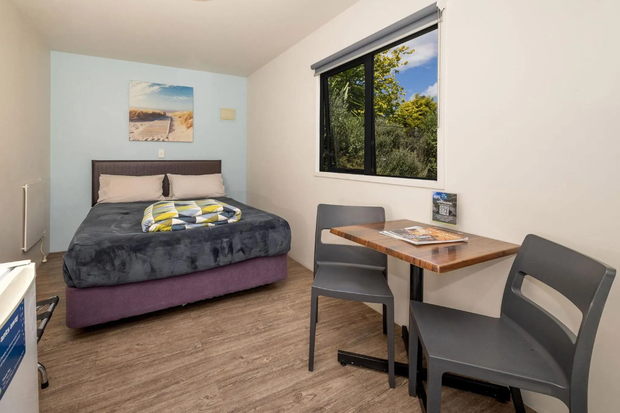 Bedroom, Bed in Hot Water Beach TOP 10 Holiday Park