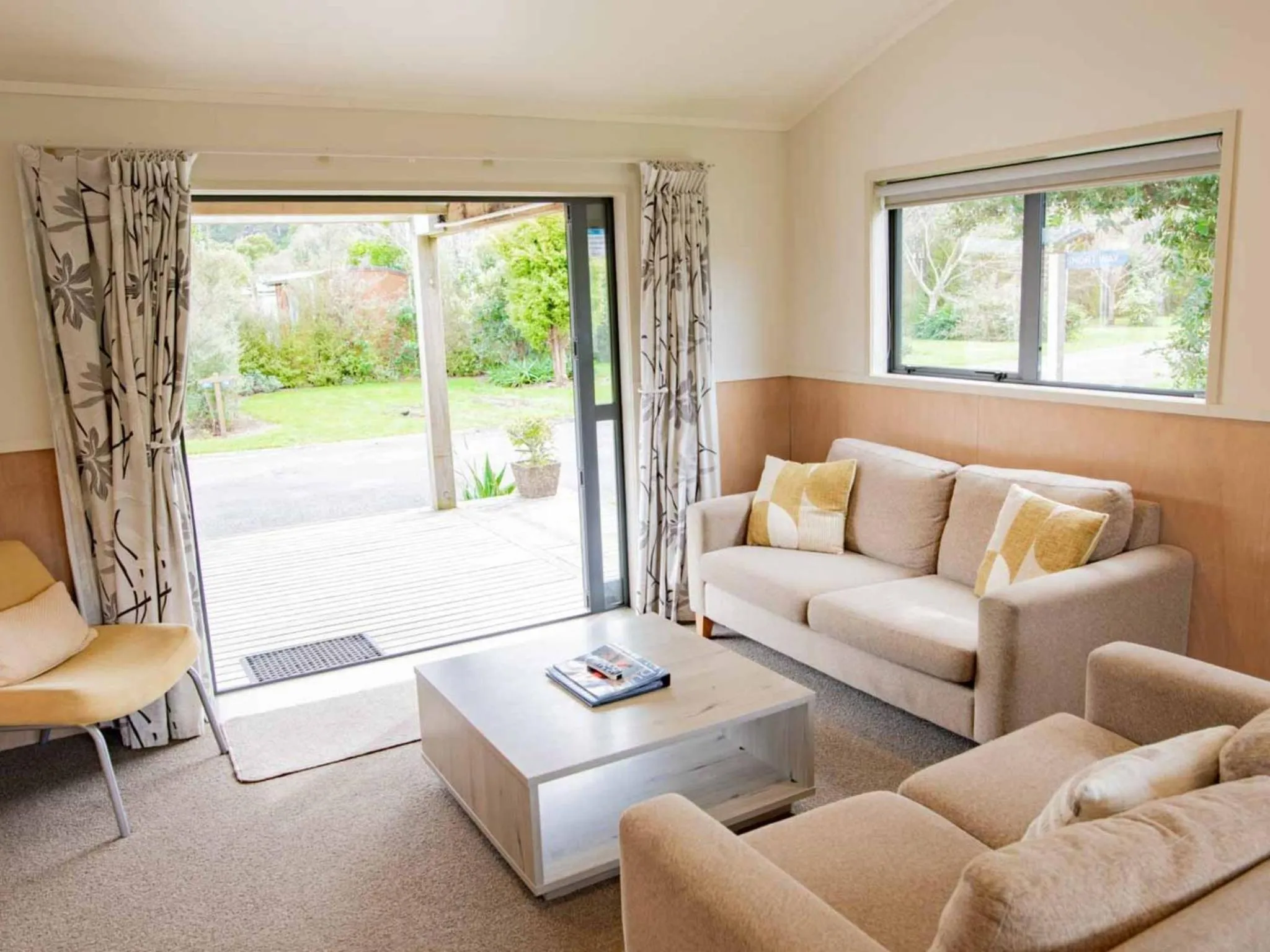 Living room in Hot Water Beach TOP 10 Holiday Park