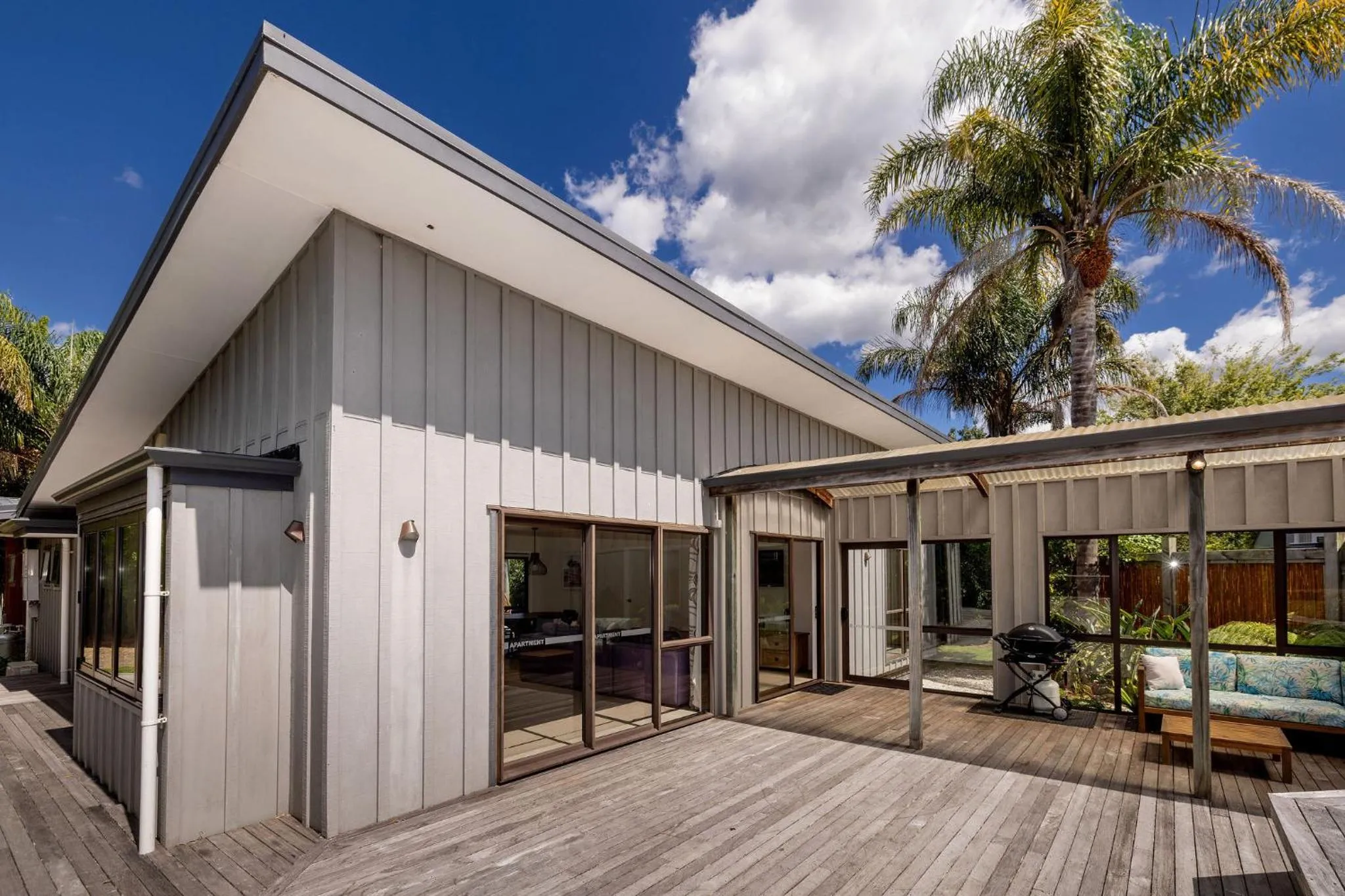 Property building in Hot Water Beach TOP 10 Holiday Park