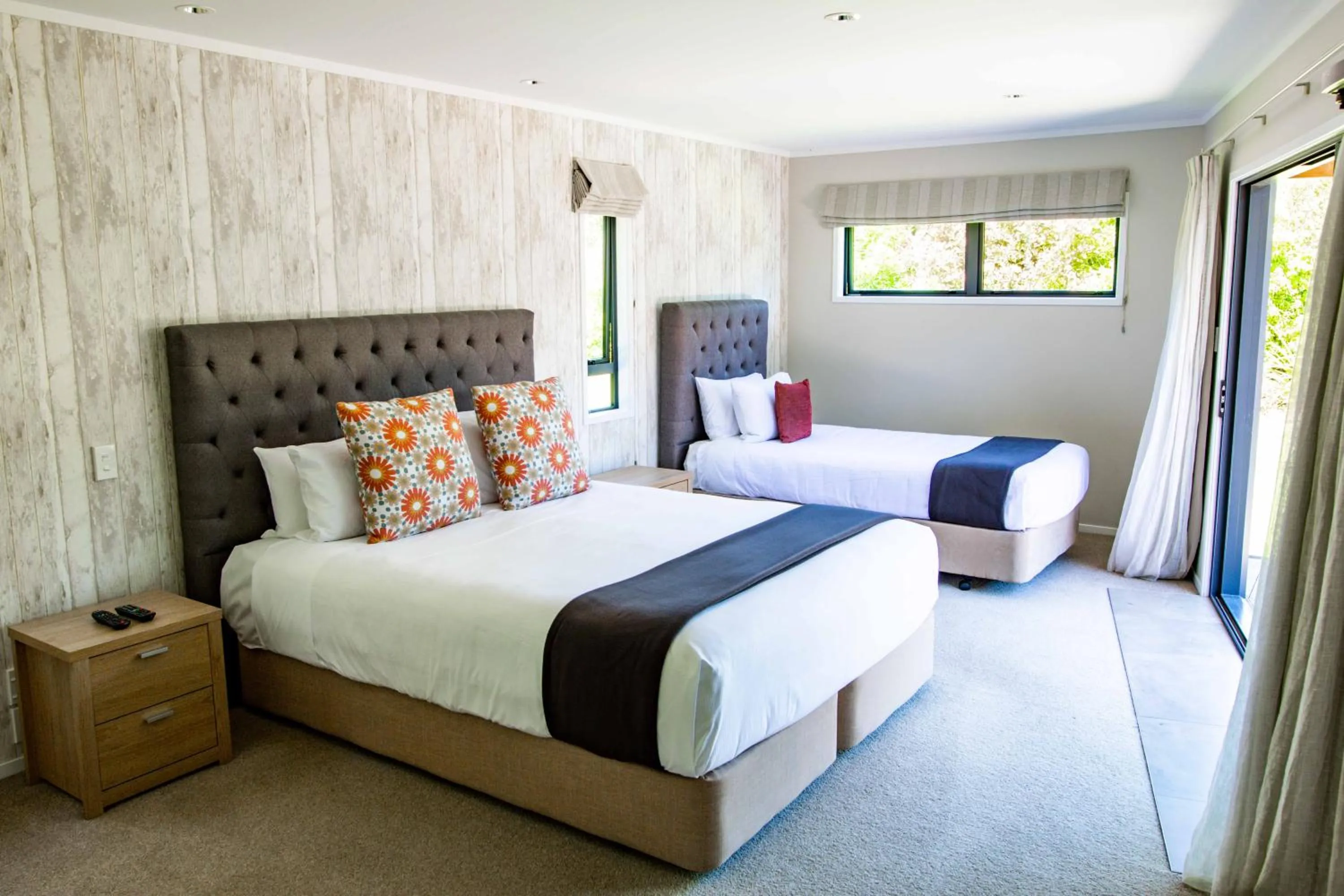 Bed in Hot Water Beach TOP 10 Holiday Park