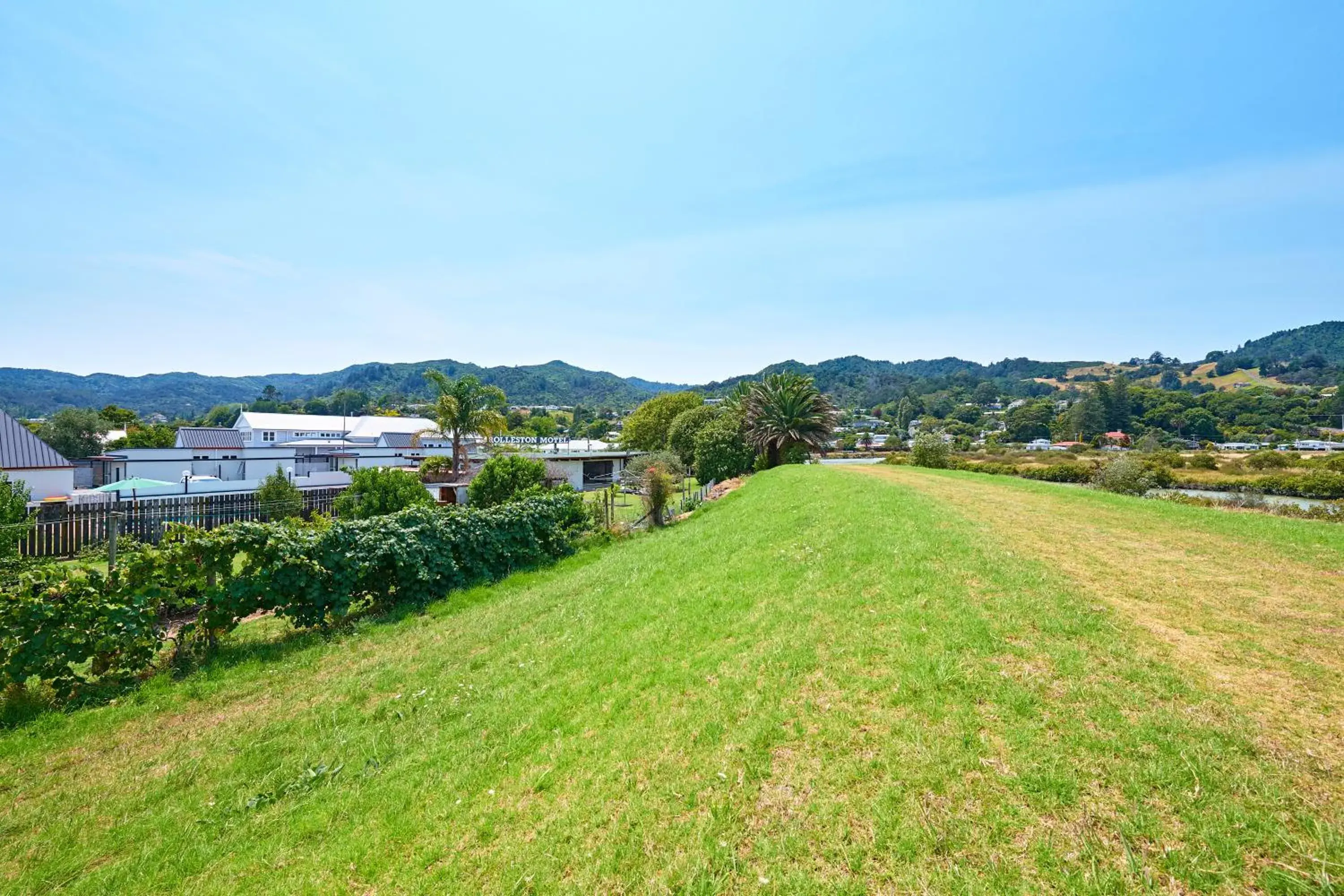 Off site in Rolleston Motel Thames - Wenzel Motels Off site in Rolleston Motel Thames - Wenzel Motels