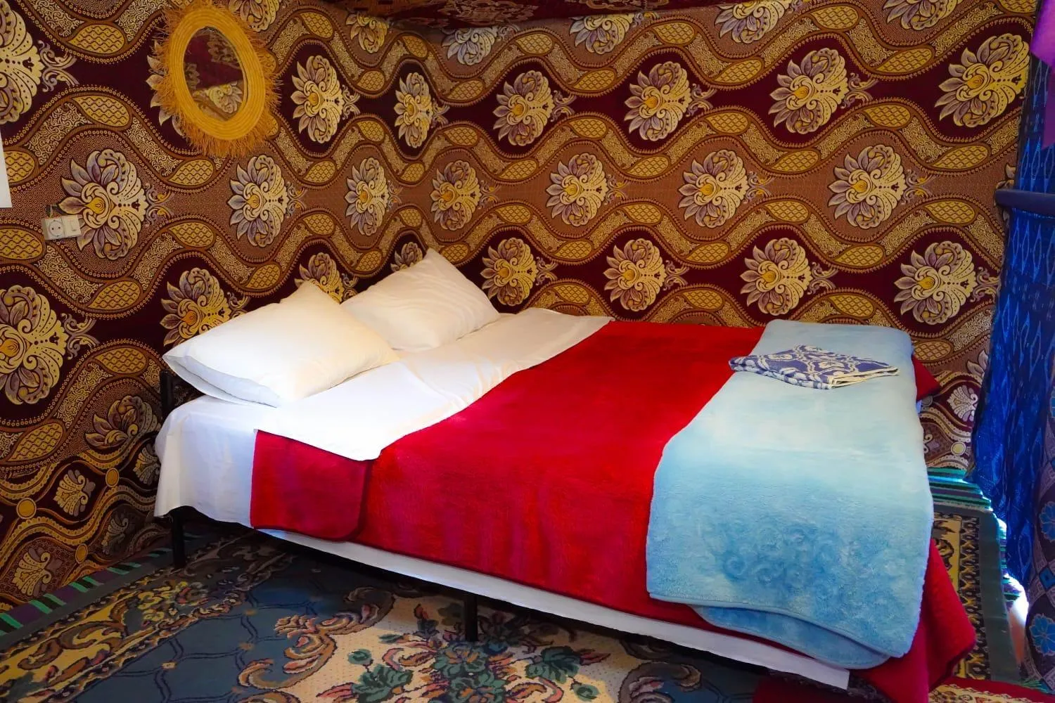 Bed in Mustapha Camp Merzouga