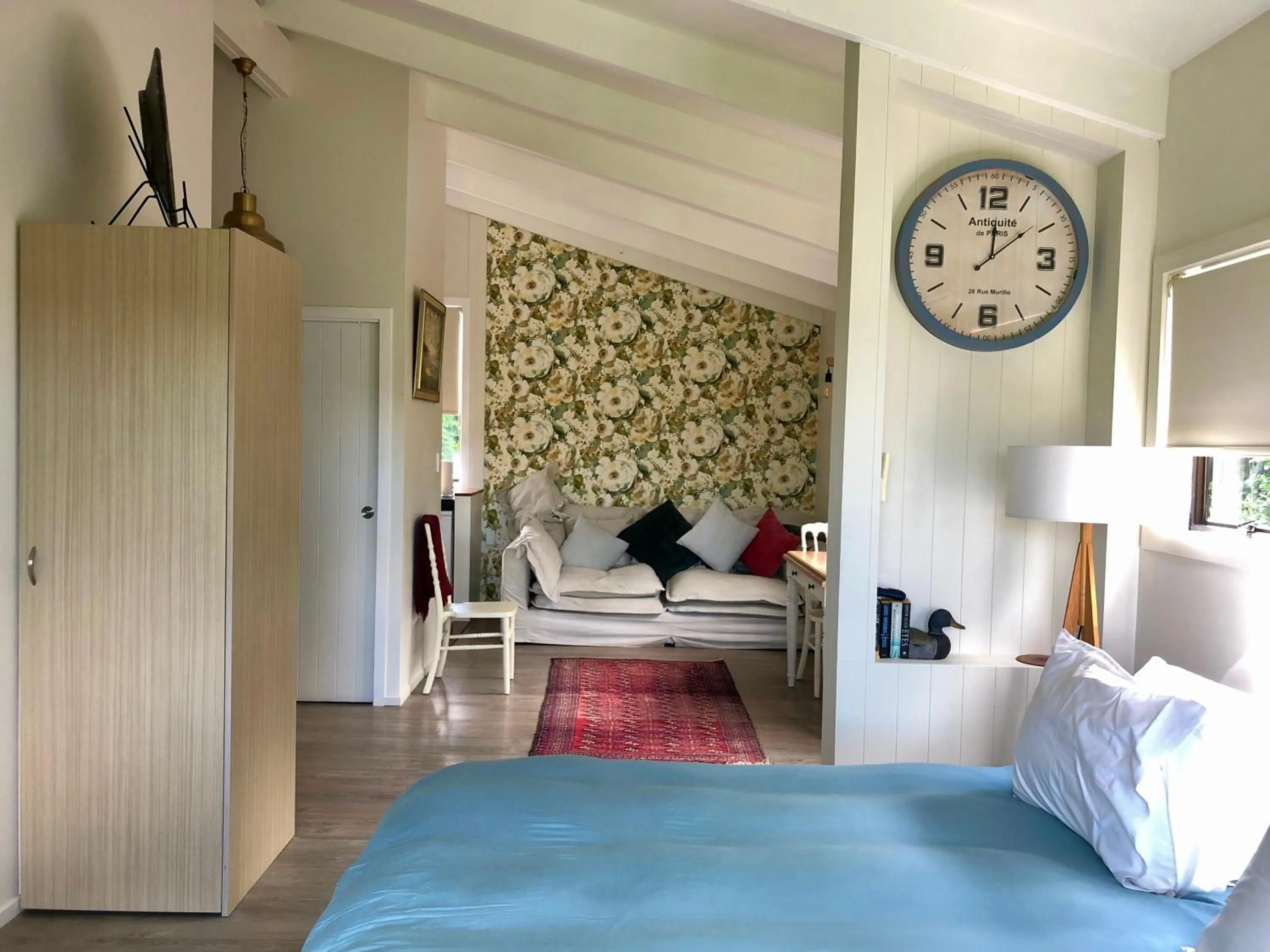 Bed in Le Chalet Waiheke Apartments
