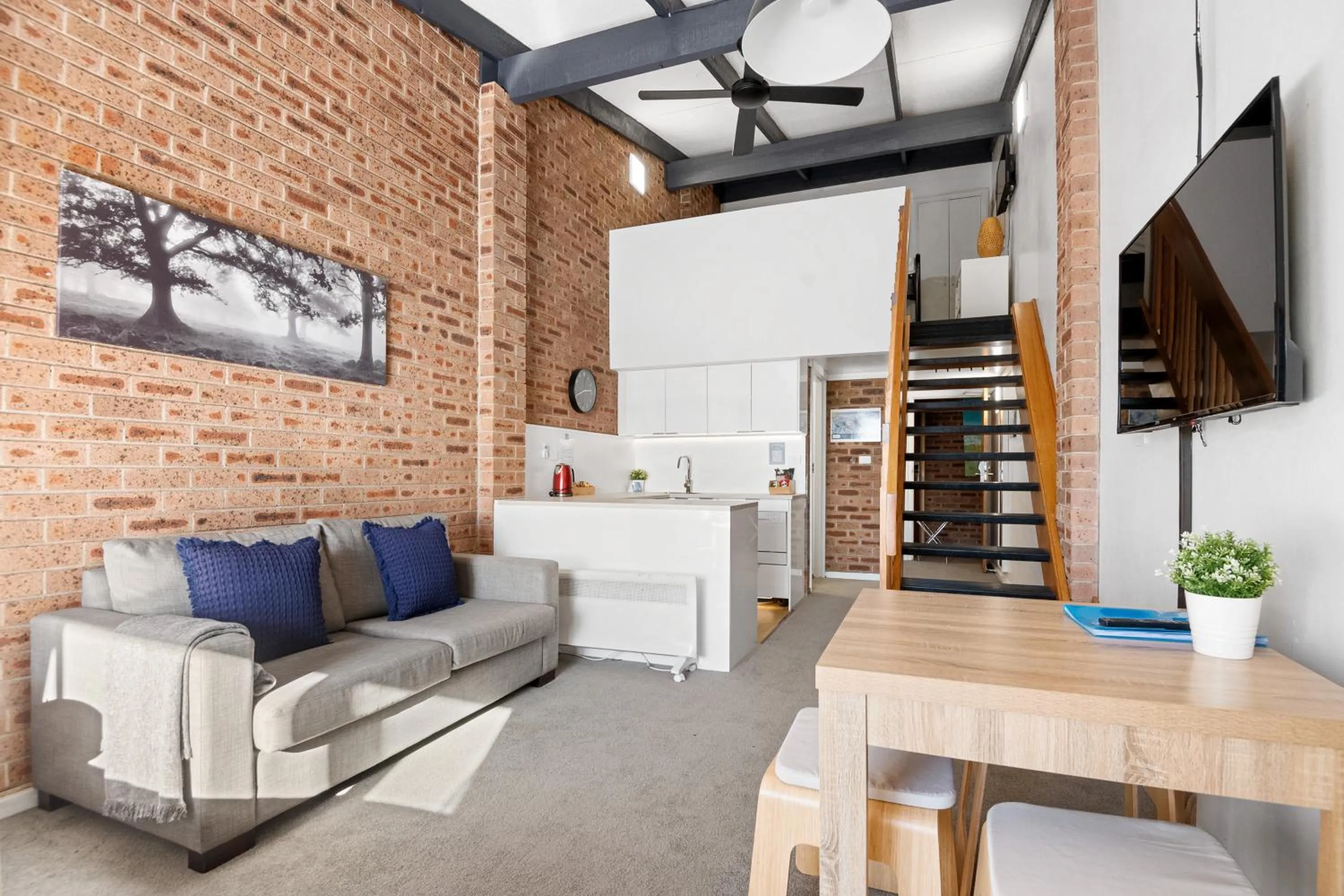 Seating area in Alpine Gables