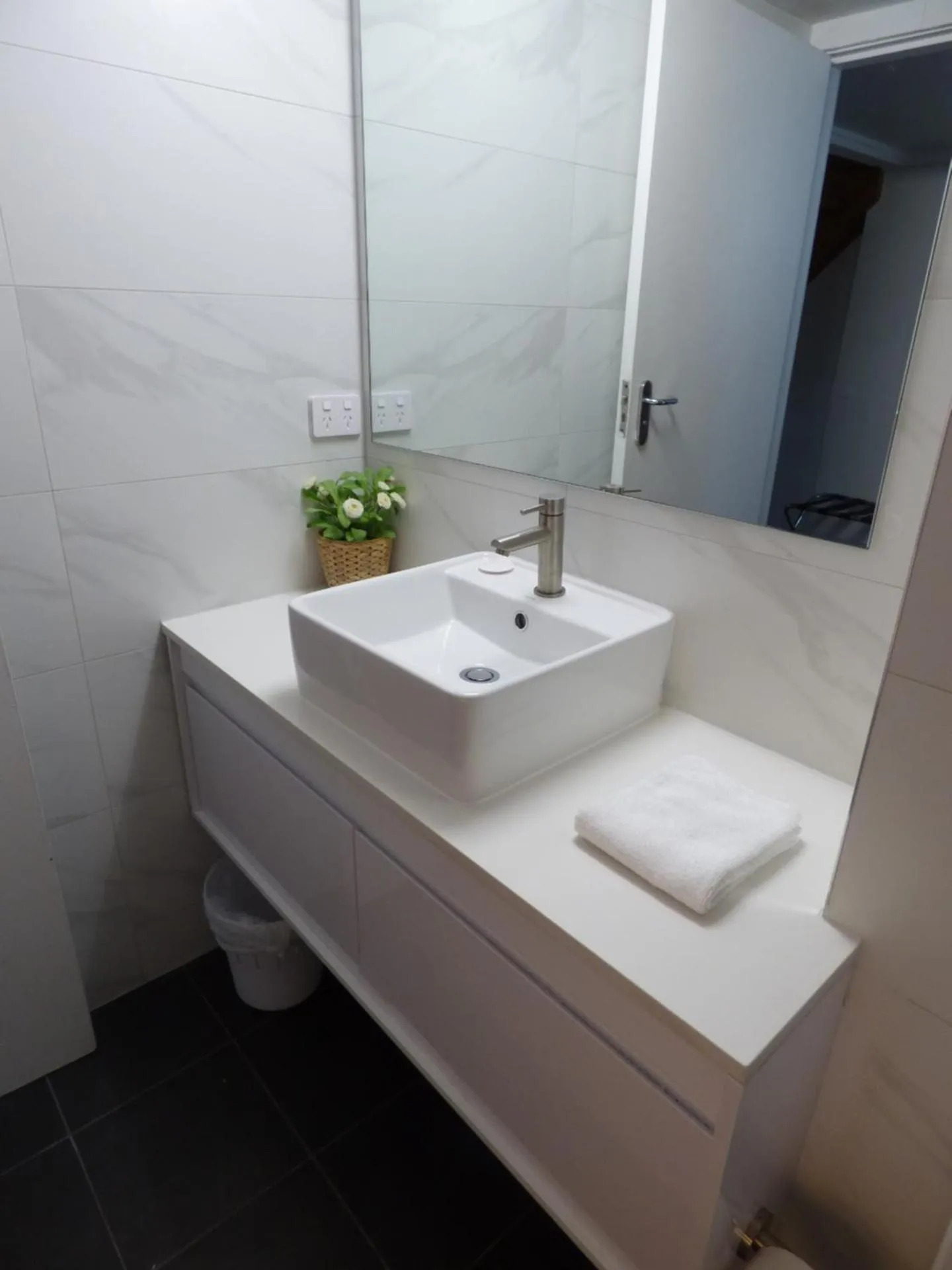 Bathroom in Alpine Gables