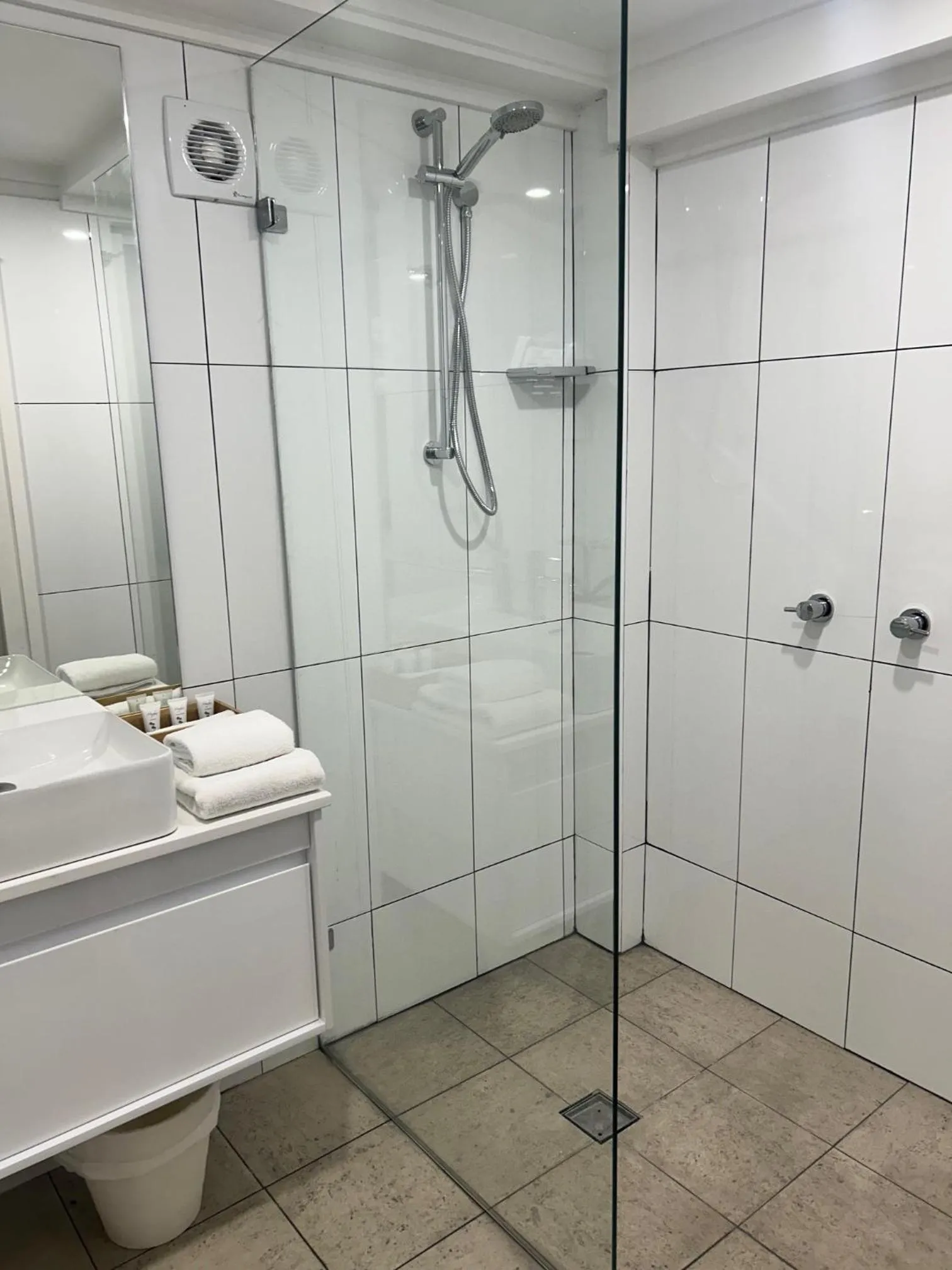 Bathroom in Alpine Gables