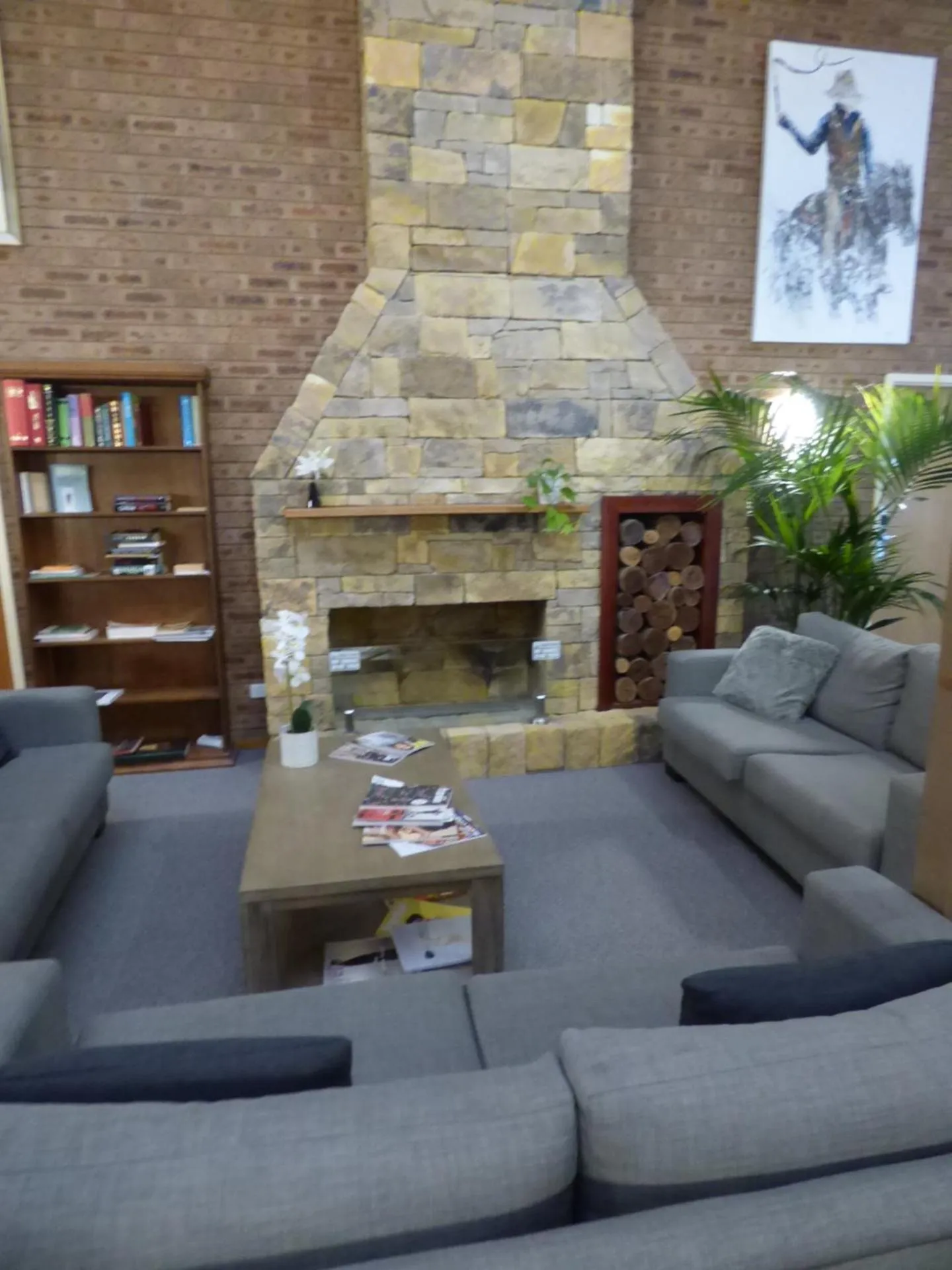 Property building in Alpine Gables