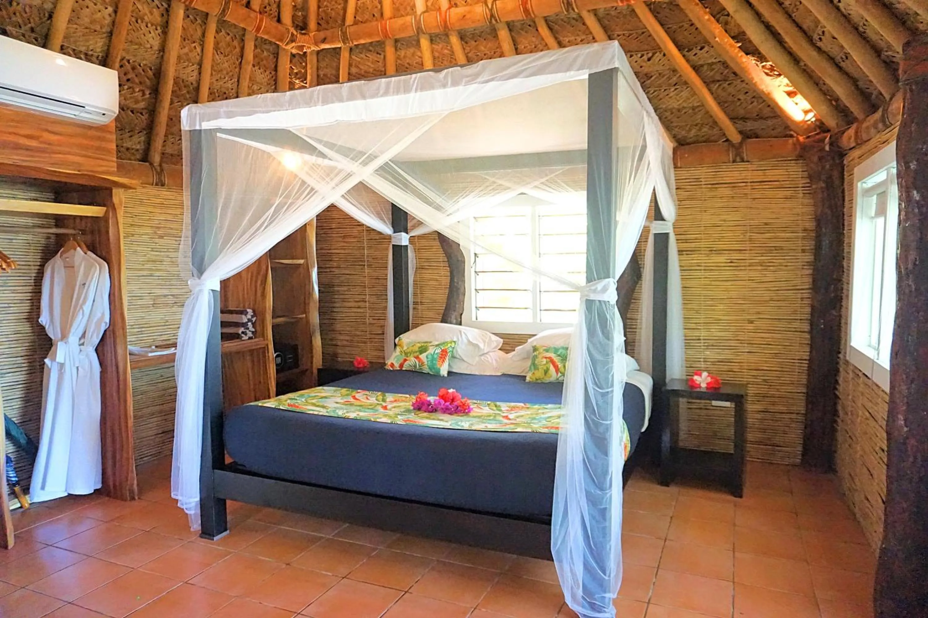 Bed in Octopus Resort