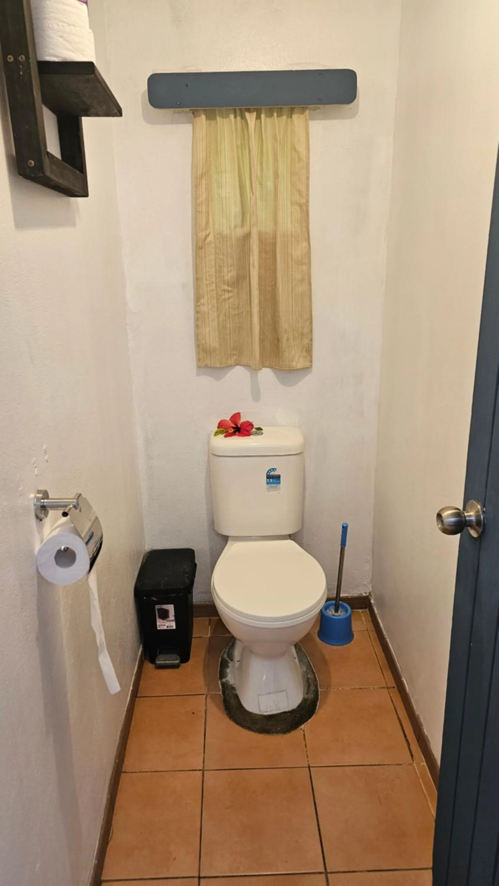 Toilet in Octopus Resort
