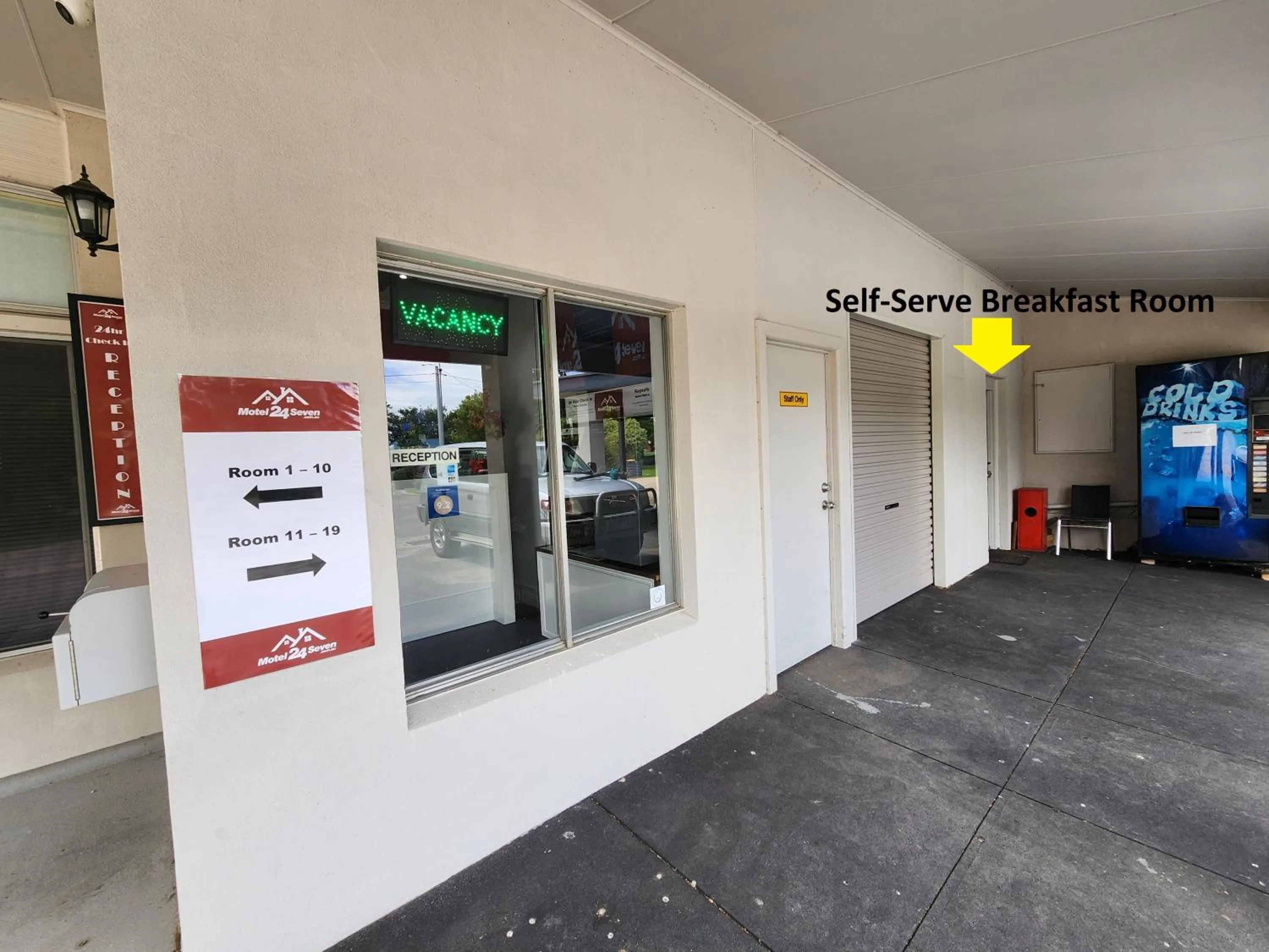 Motel24Seven and Apartments