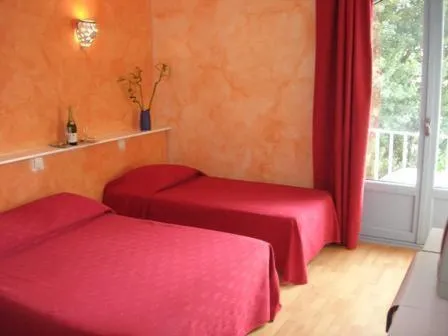 Triple Room in Les Mimosas