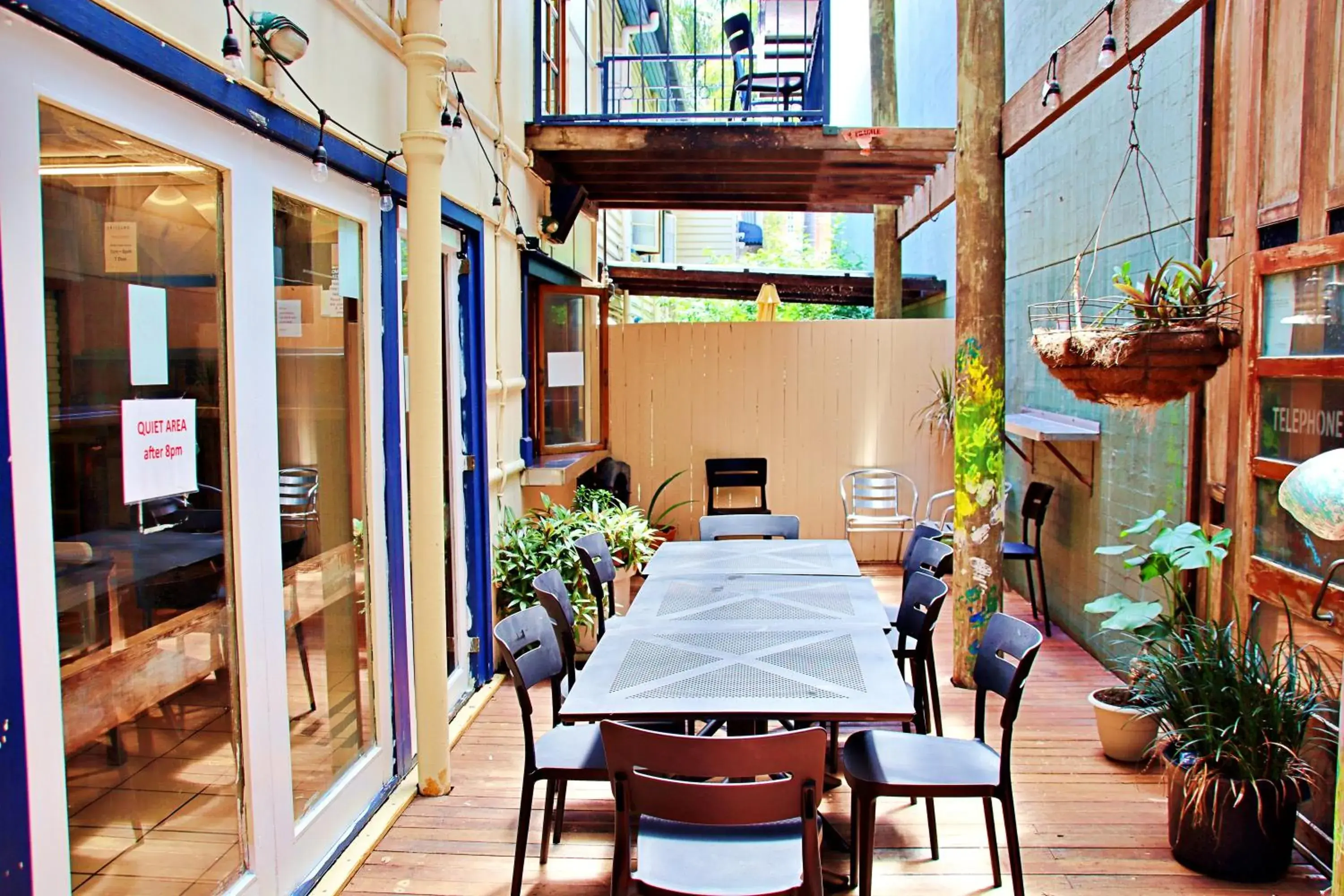 Property building in Brisbane Manor Property building in Brisbane Manor