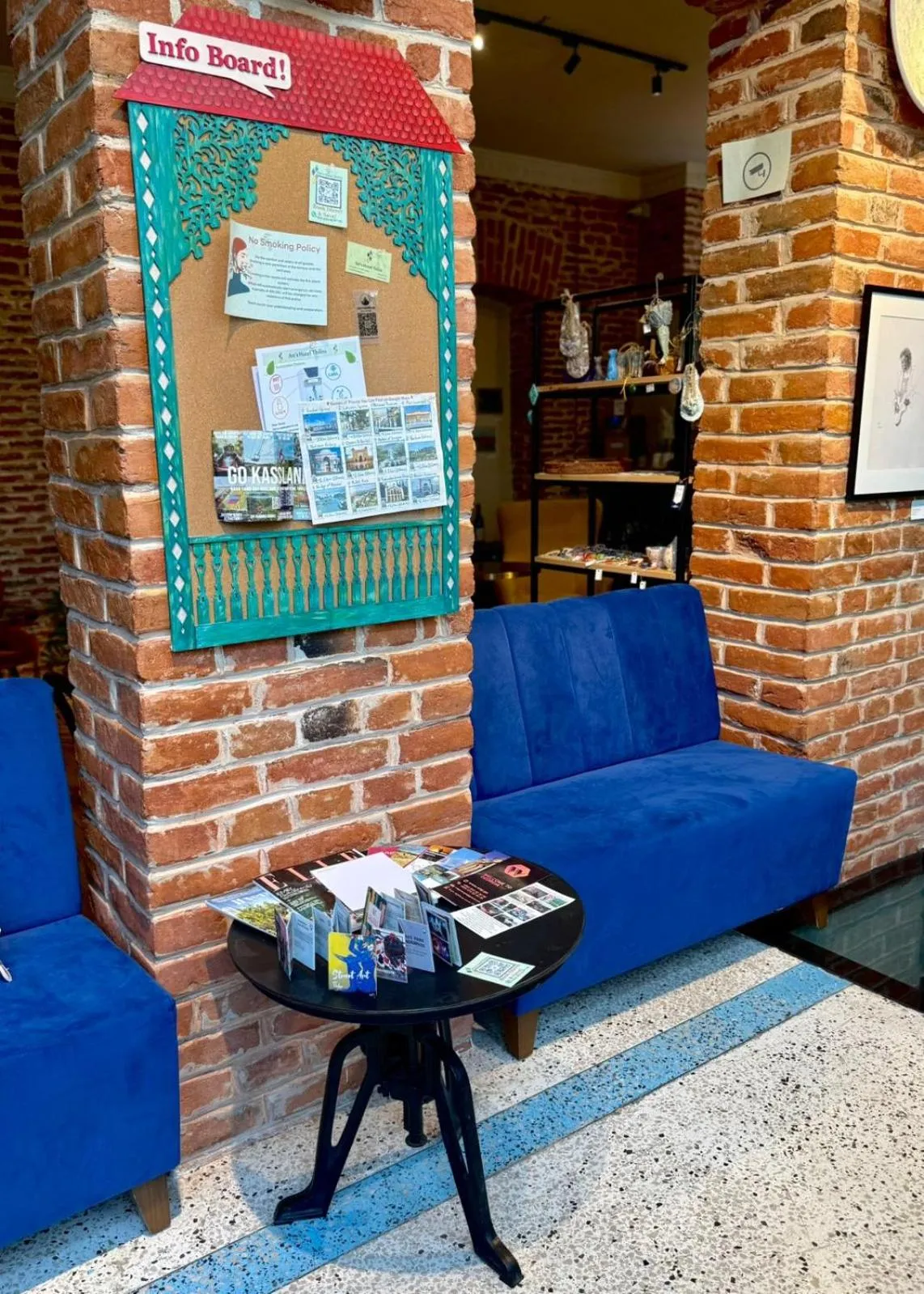 Lobby or reception in Arts Hotel Tbilisi