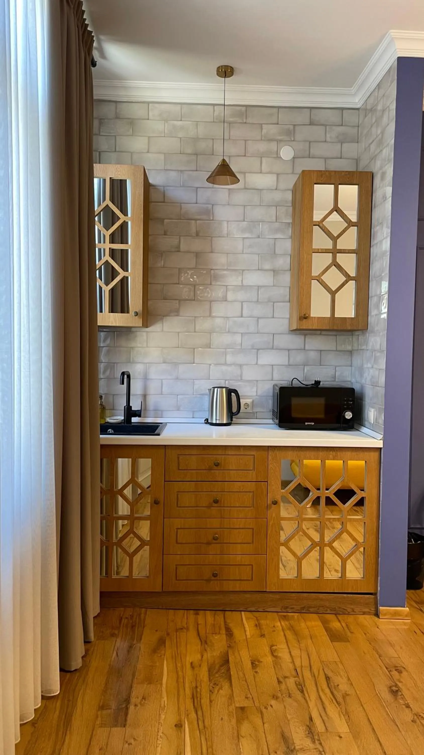 Coffee/tea facilities in Arts Hotel Tbilisi