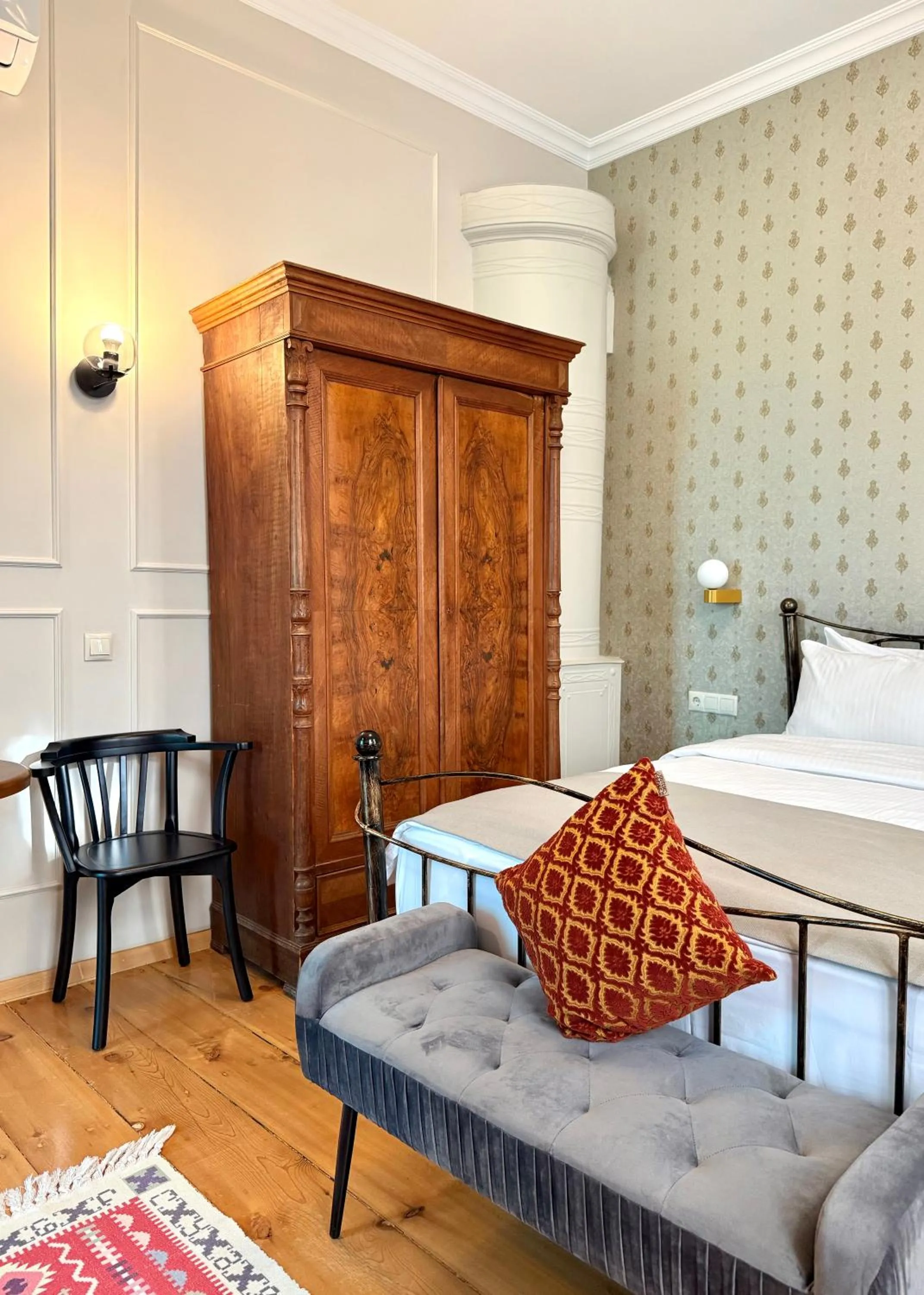 Bed in Arts Hotel Tbilisi