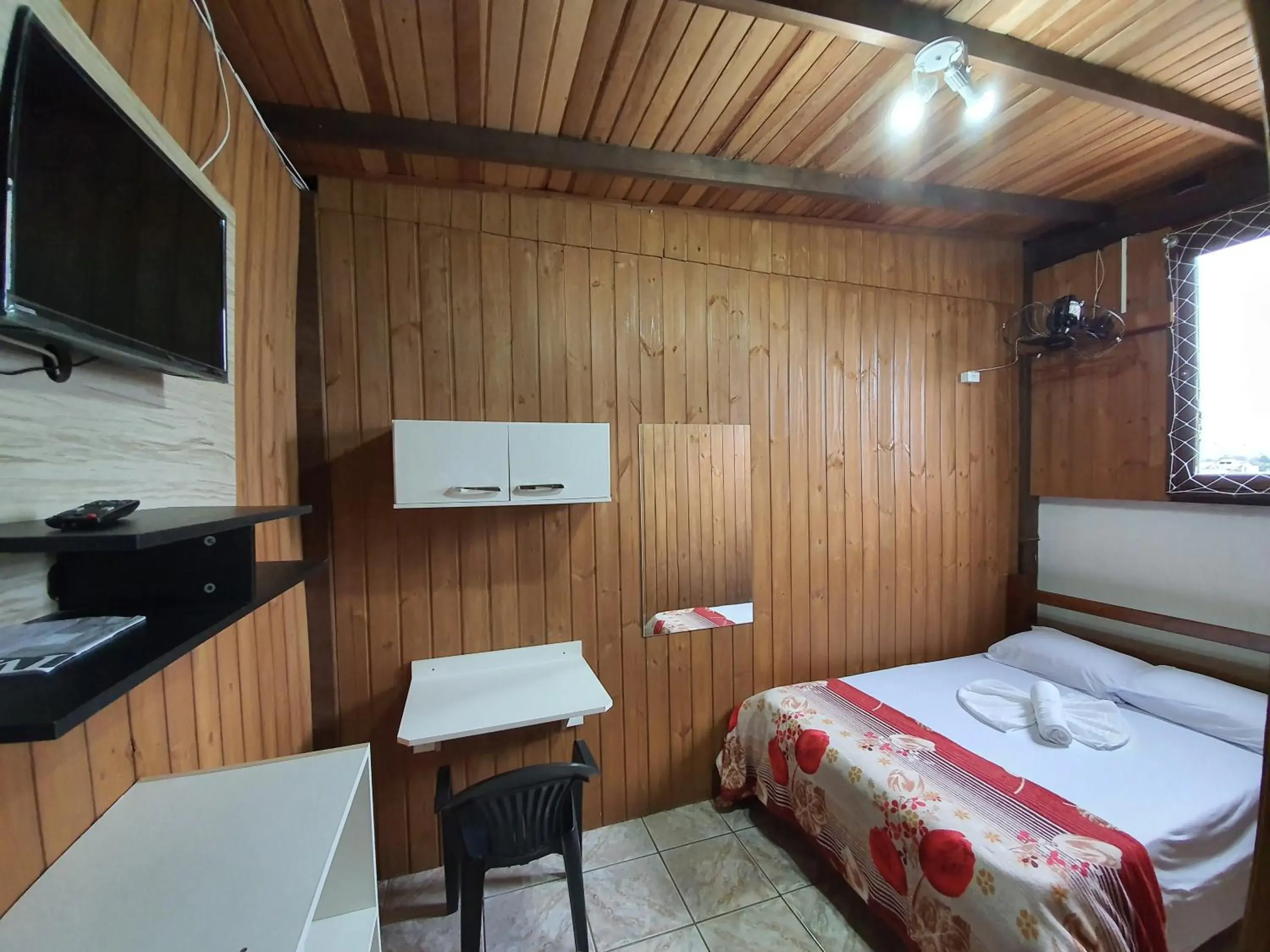 Economy Double Room in Residencial Rei Thomas Economy Double Room in Residencial Rei Thomas