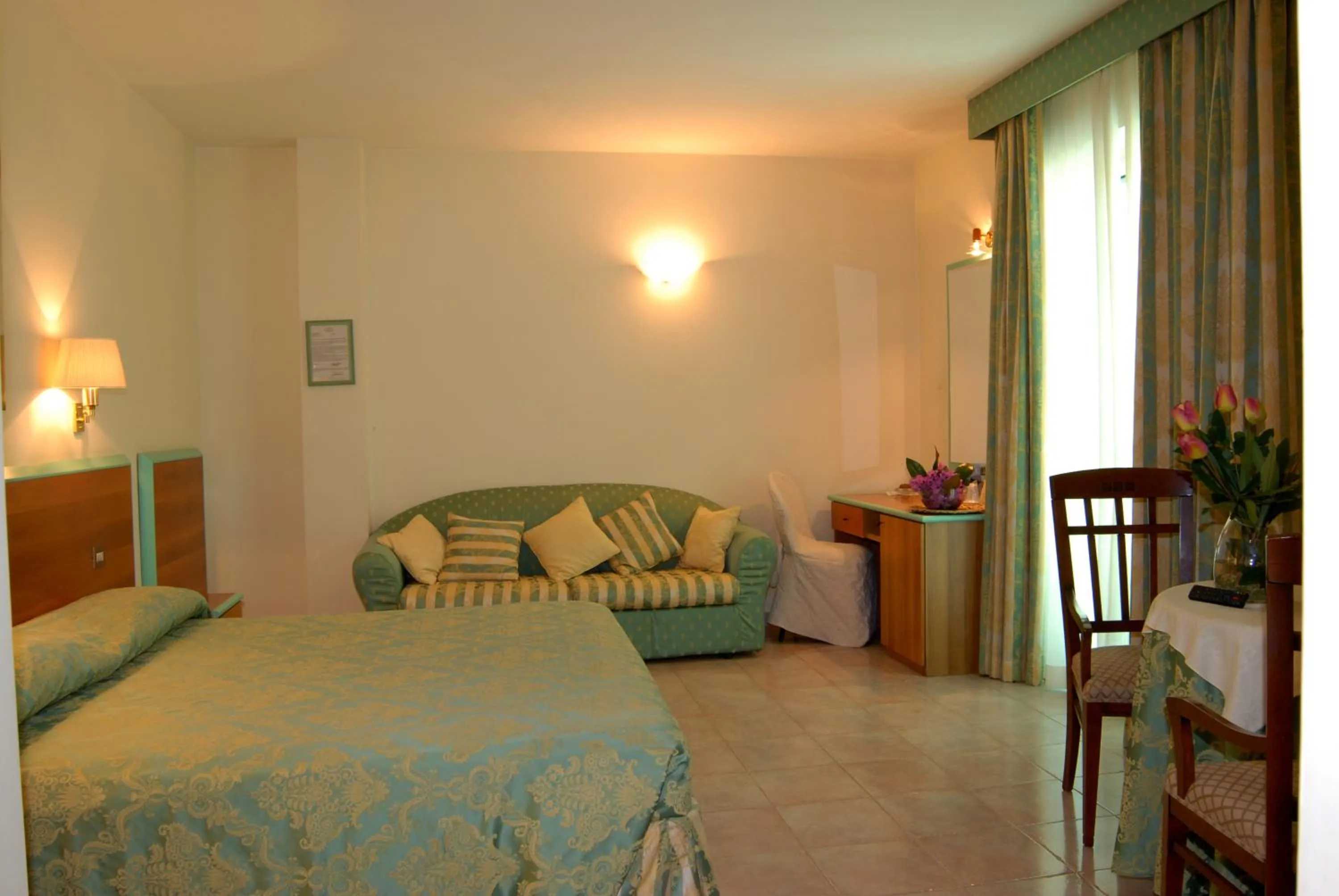 Decorative detail, Bed in Hotel Parco degli Ulivi