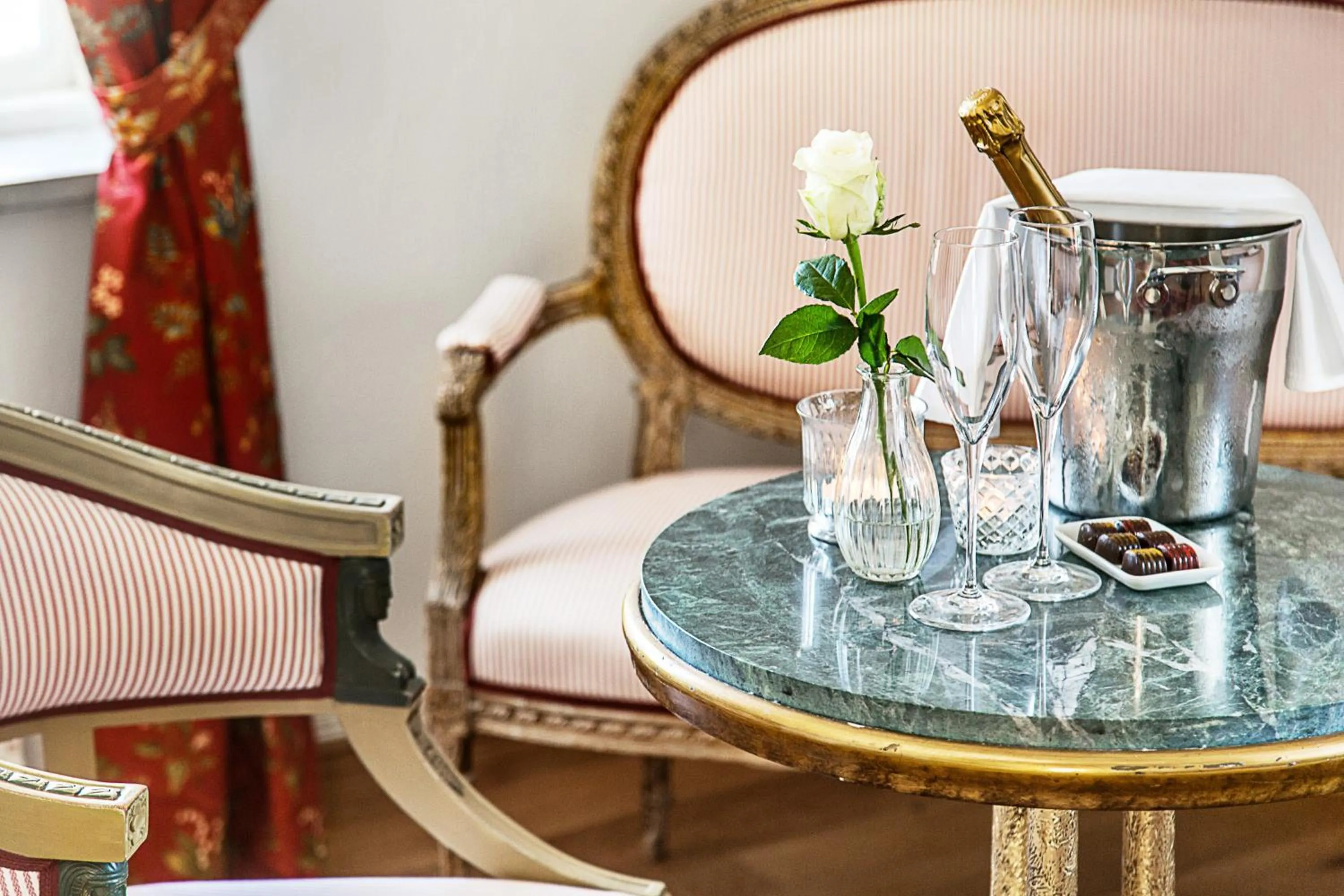 Alcoholic drinks in Hotell Gässlingen