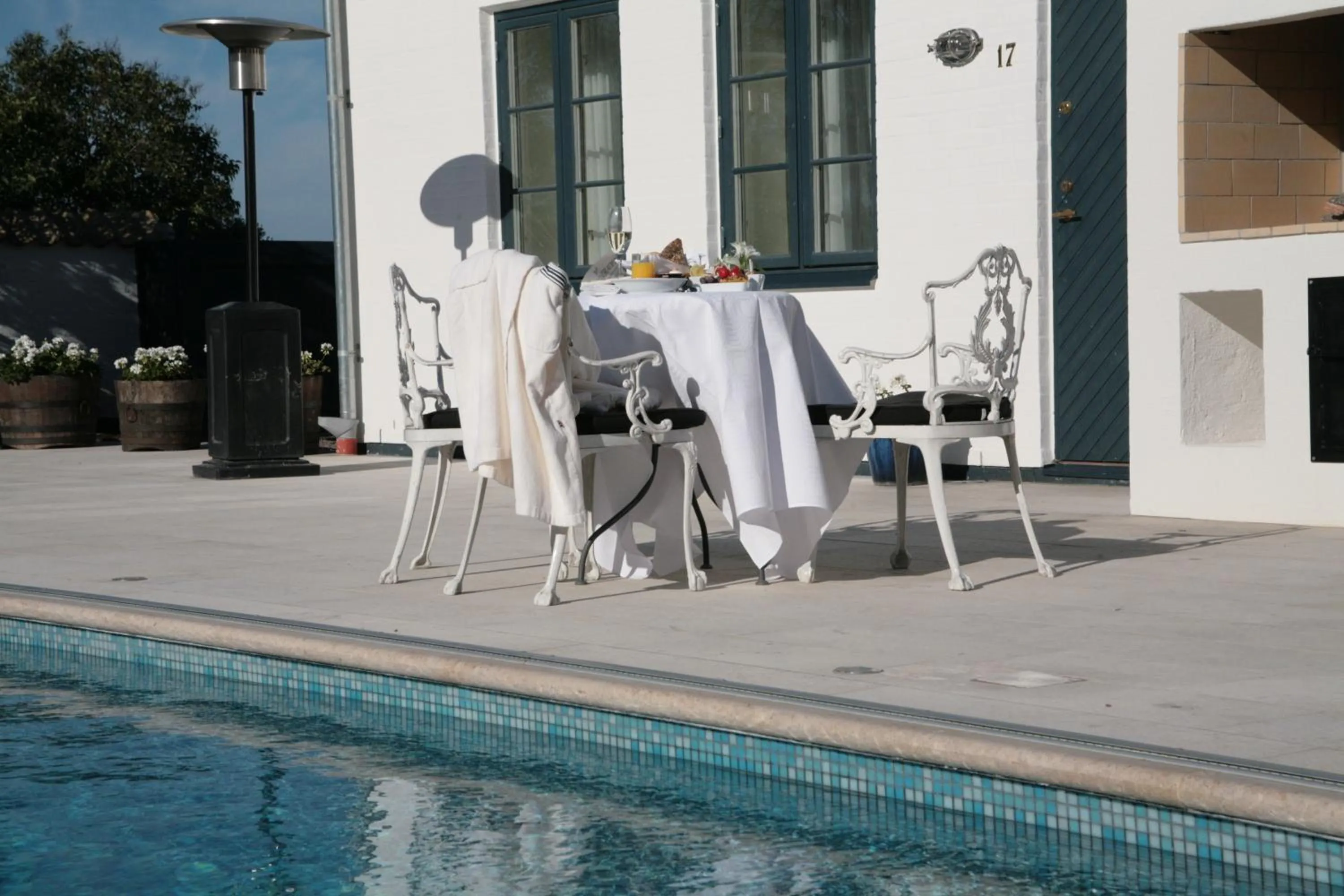 Swimming pool in Hotell Gässlingen
