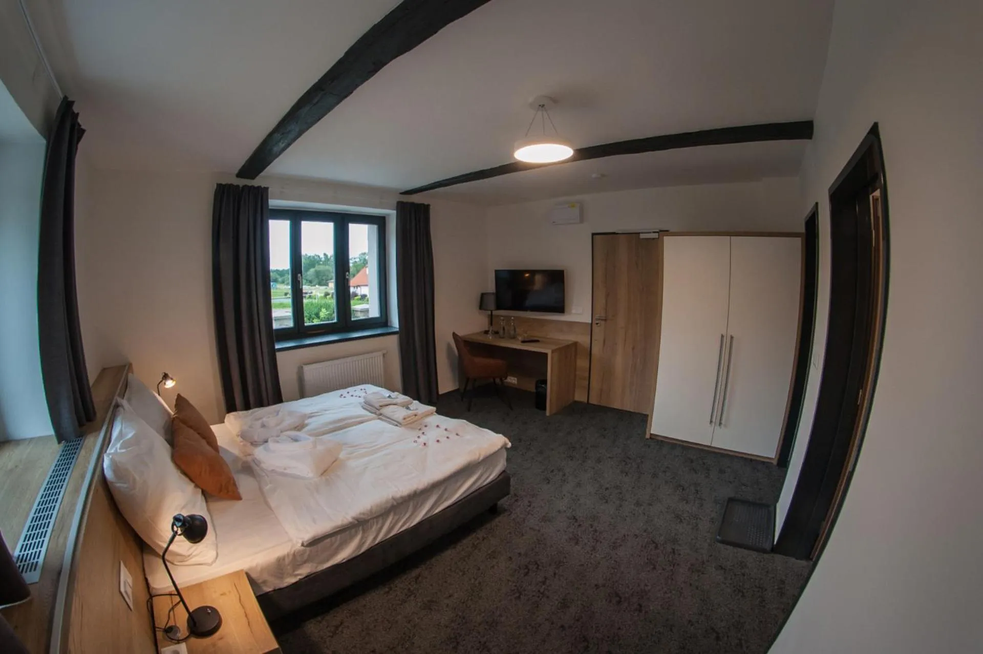 Photo of the whole room, Bed in Resort Orsino