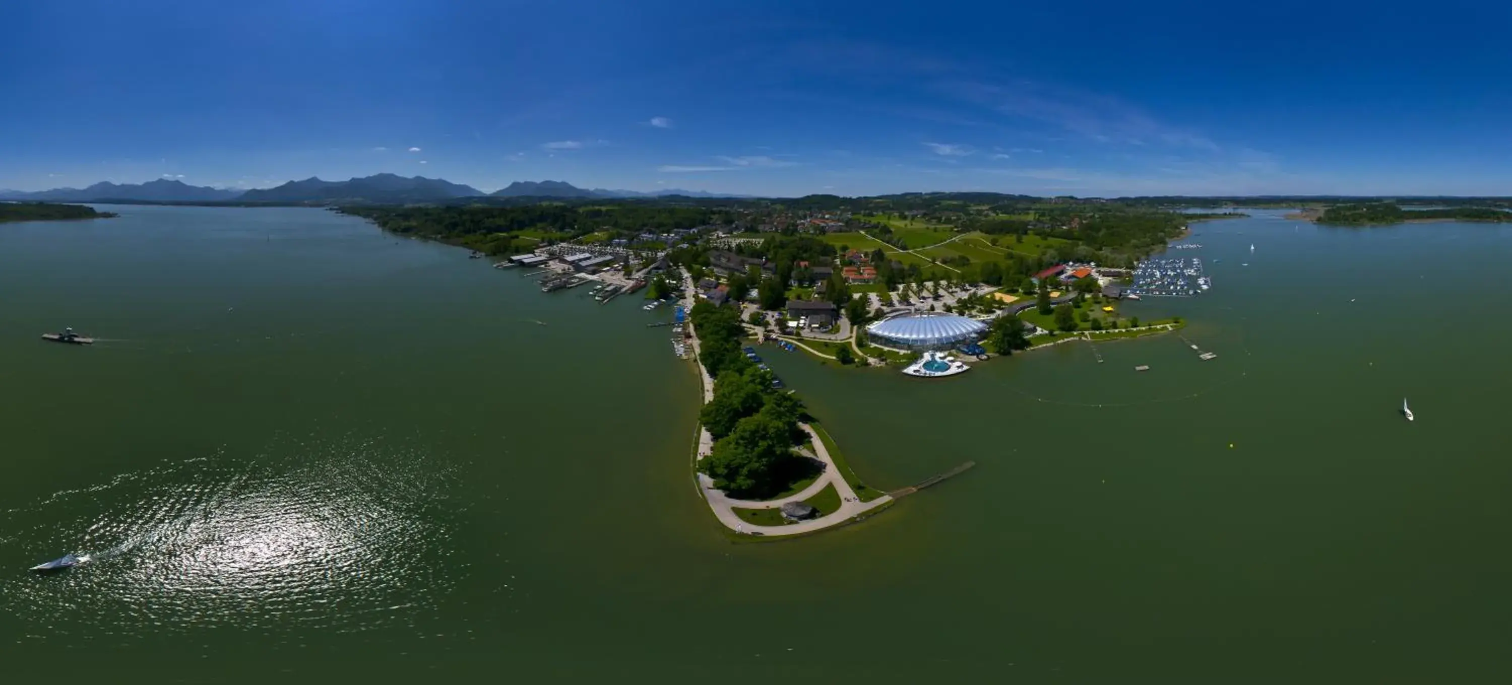 Natural landscape, Bird's-eye View in Garden-Hotel Reinhart