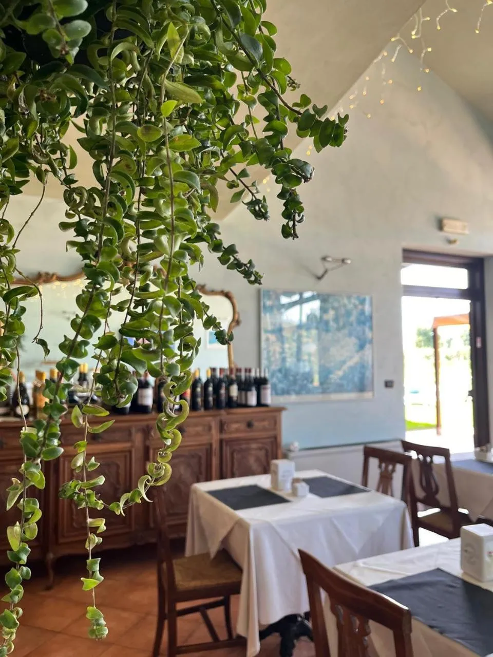 Restaurant/places to eat in Albergo Cosmera