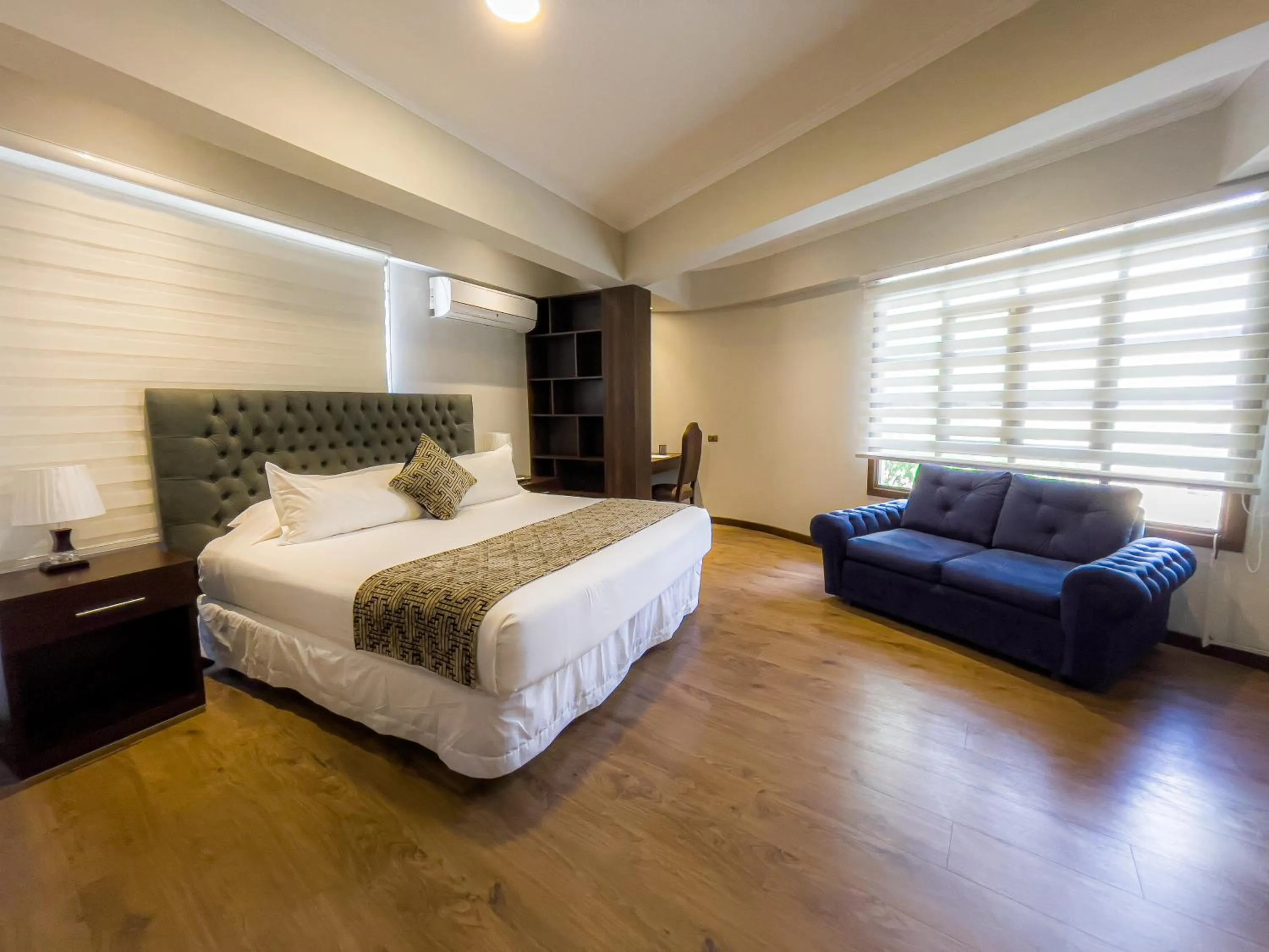 Bed in Domani Hotel Boutique