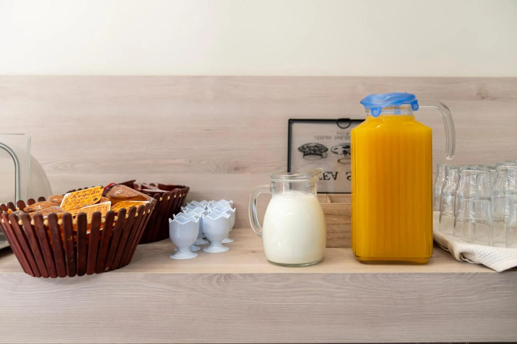 Breakfast in Troulis Seaside