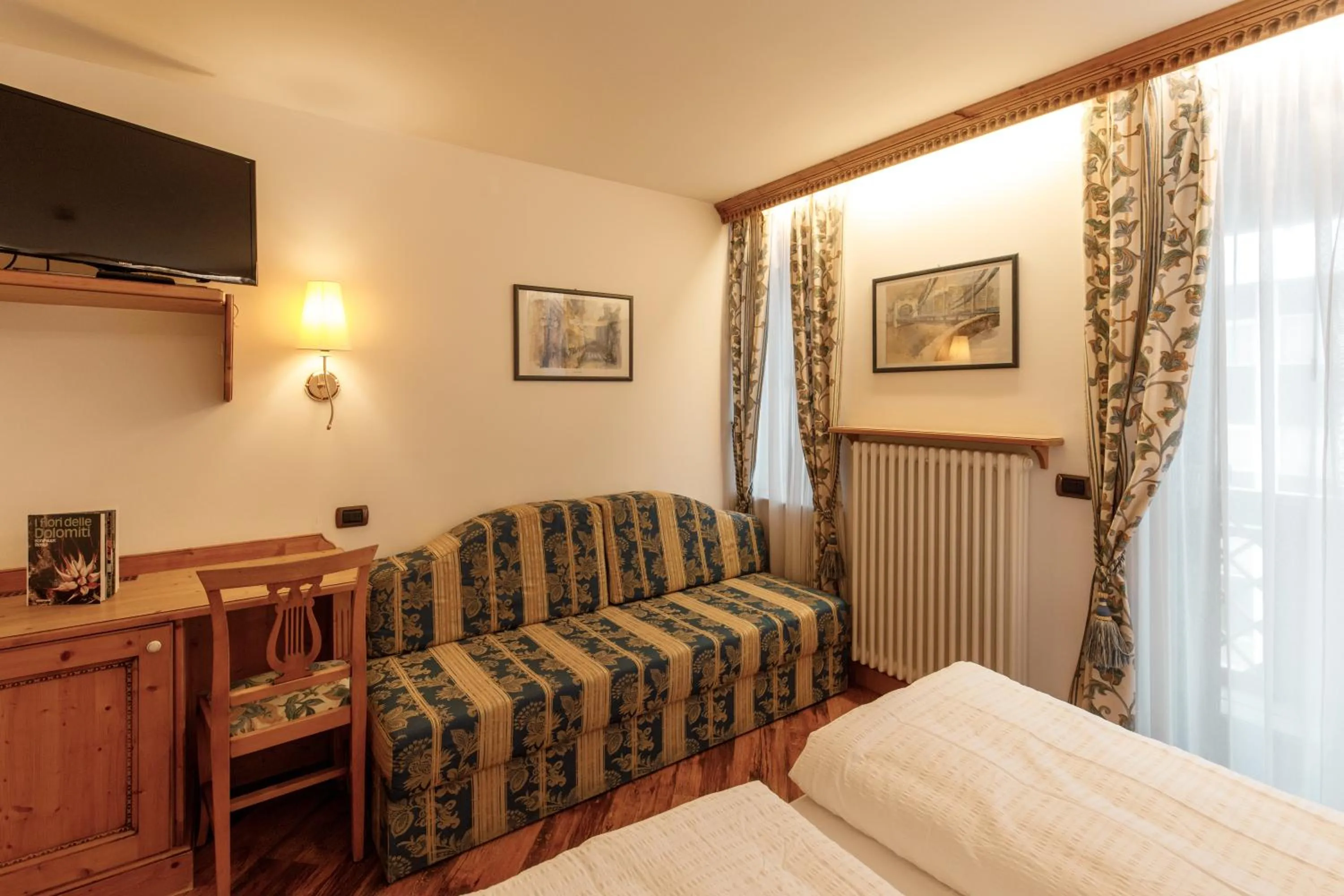 Bed in Hotel Belvedere