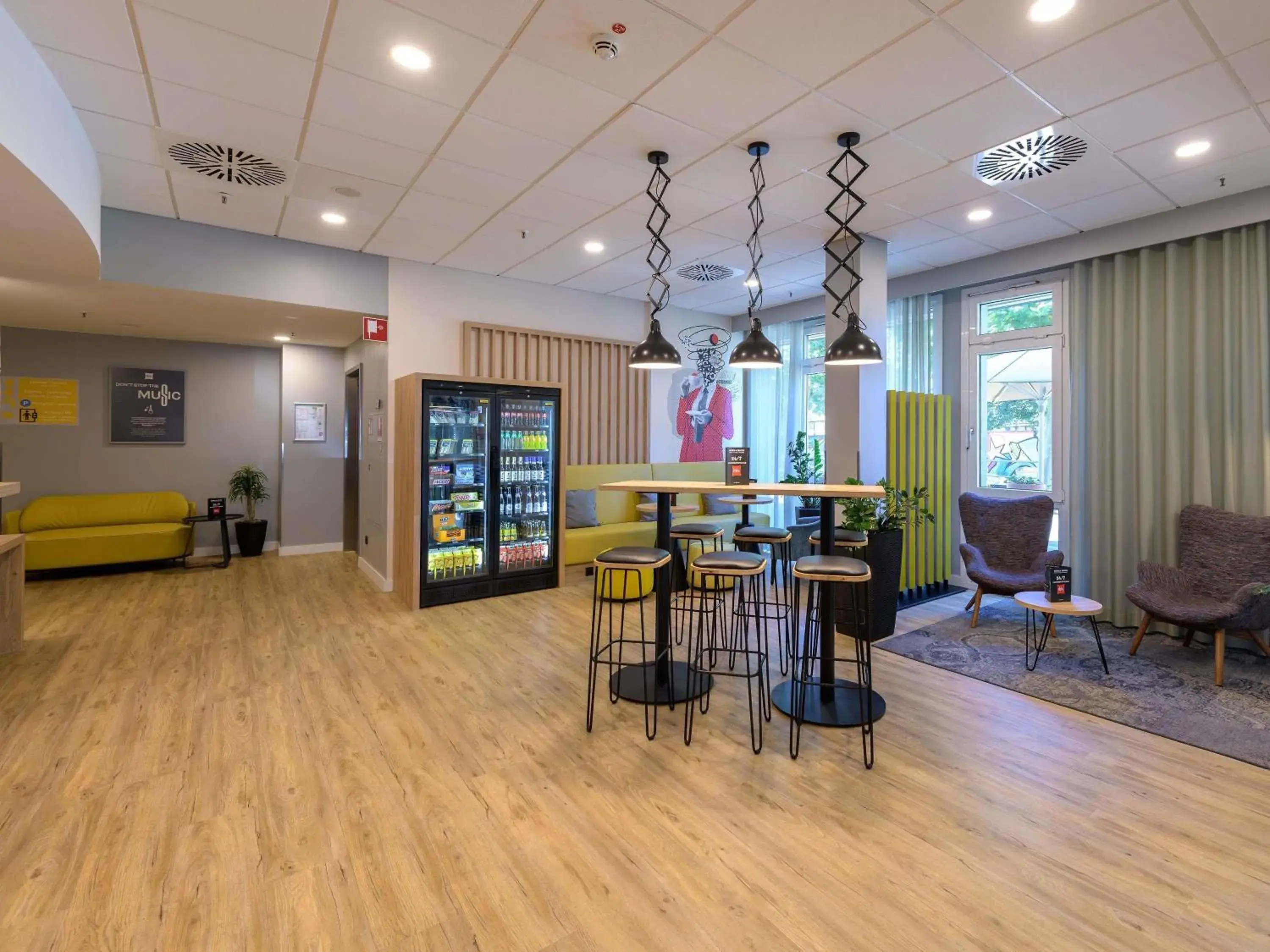 Property building in ibis Hotel Frankfurt Messe West Property building in ibis Hotel Frankfurt Messe West