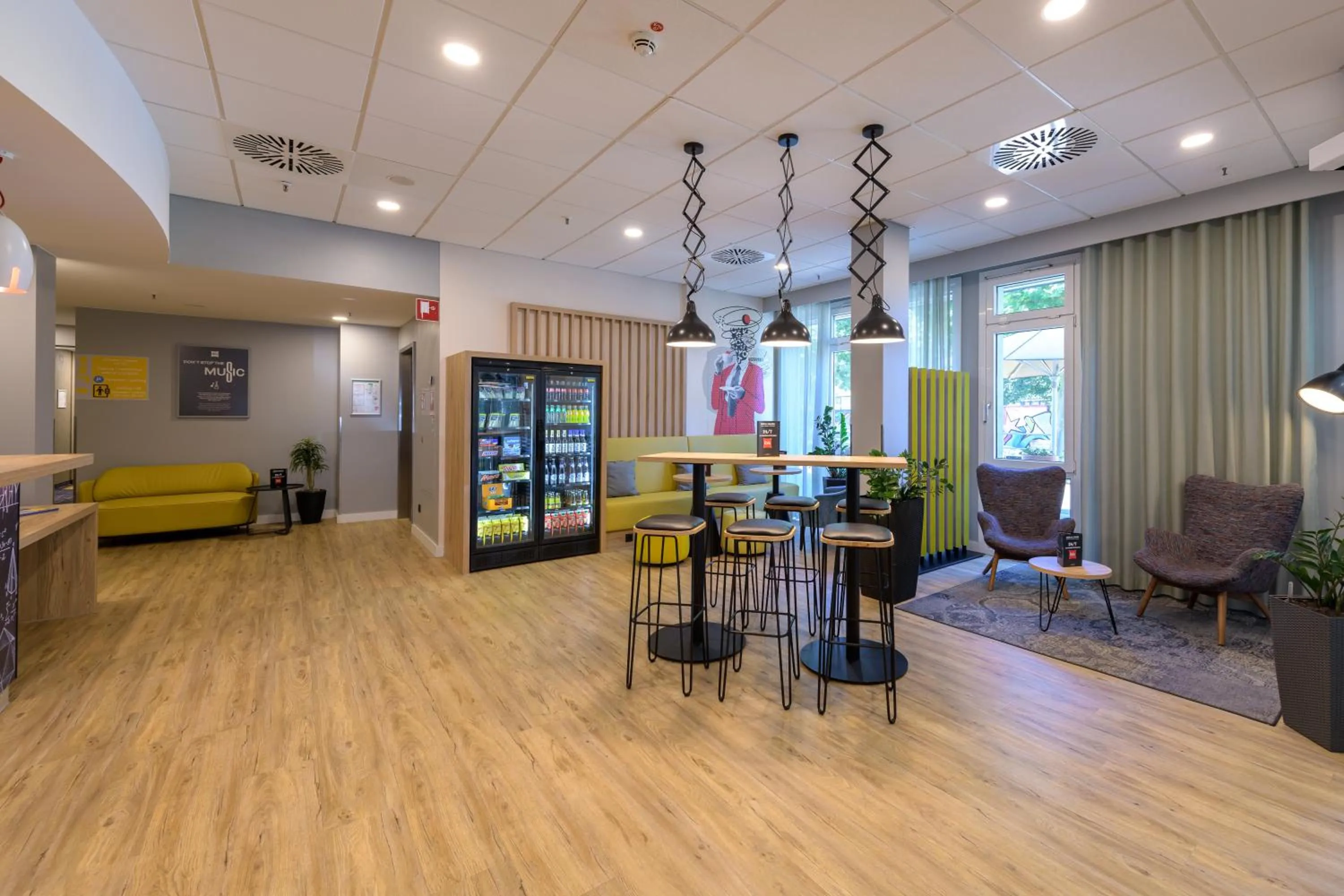 Property building in ibis Hotel Frankfurt Messe West