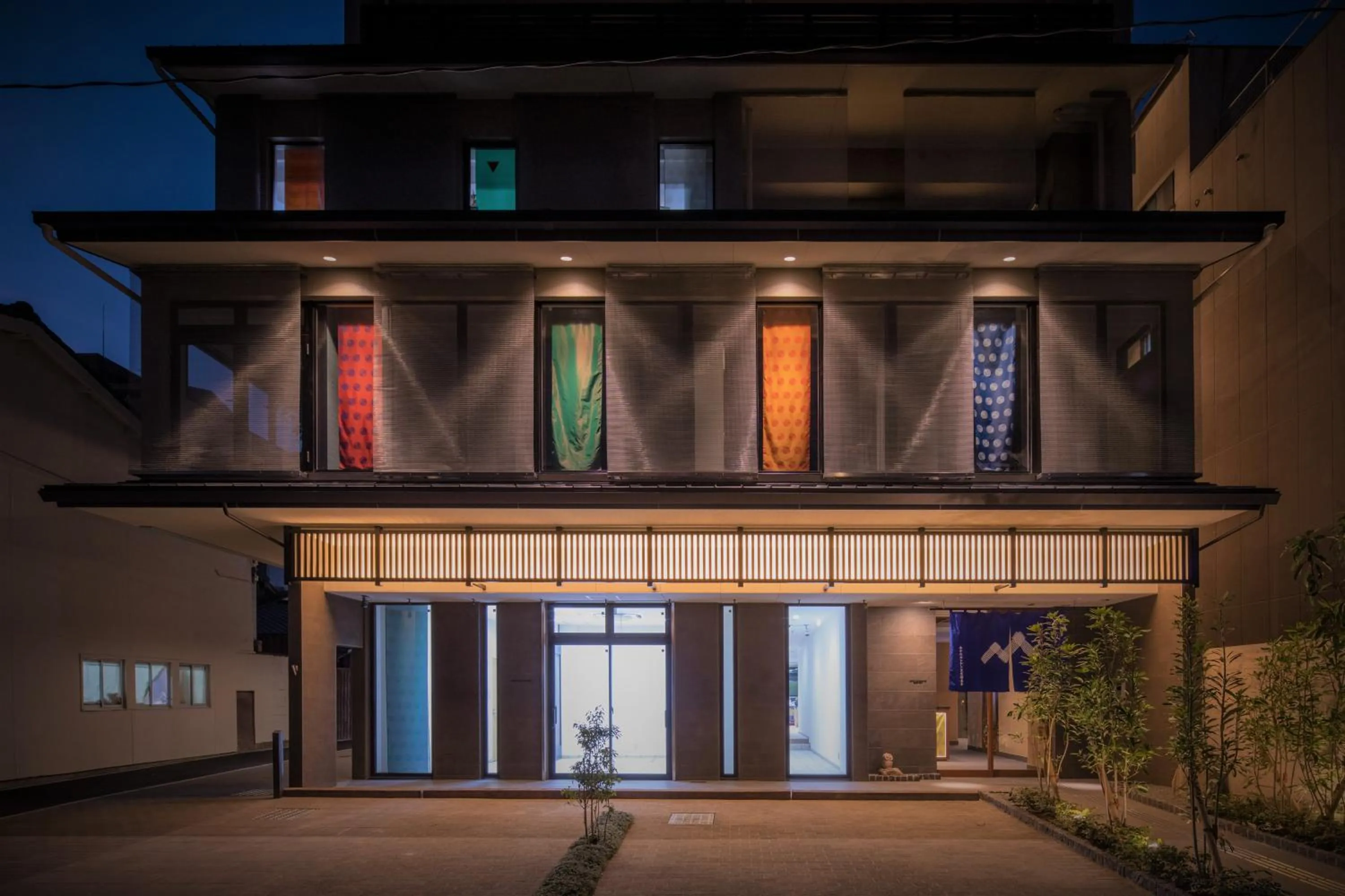 Facade/entrance in Hotel Mondonce Kyoto Gojo