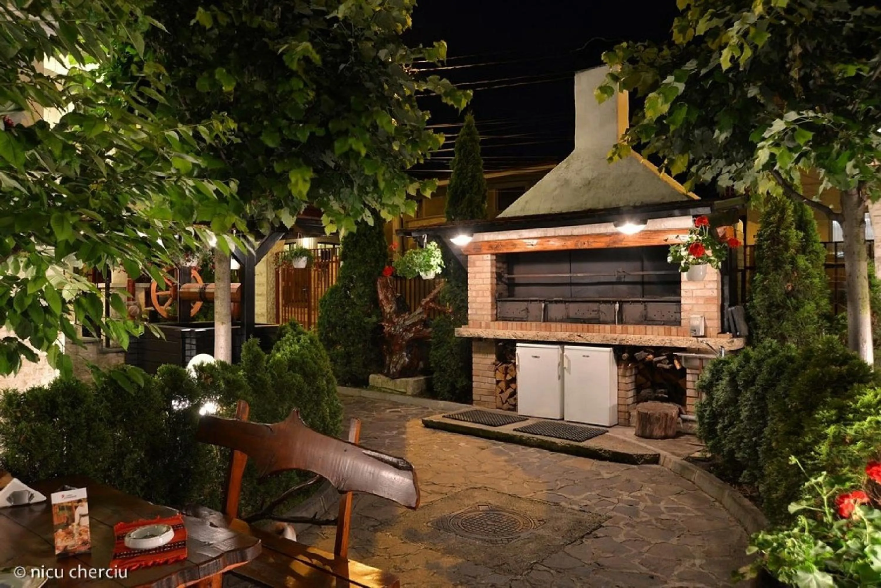 Garden in Crama Haiducilor