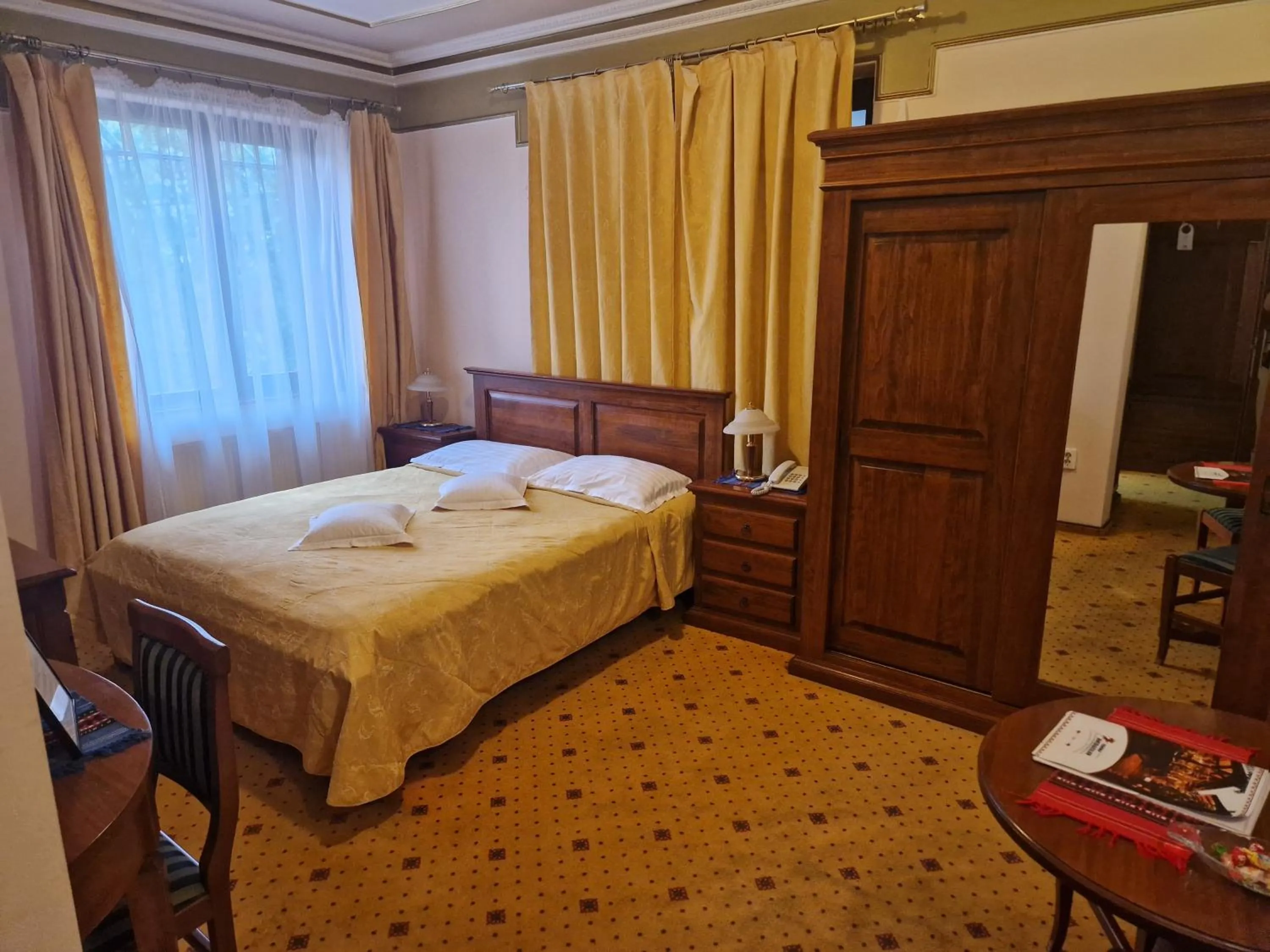Bed in Crama Haiducilor