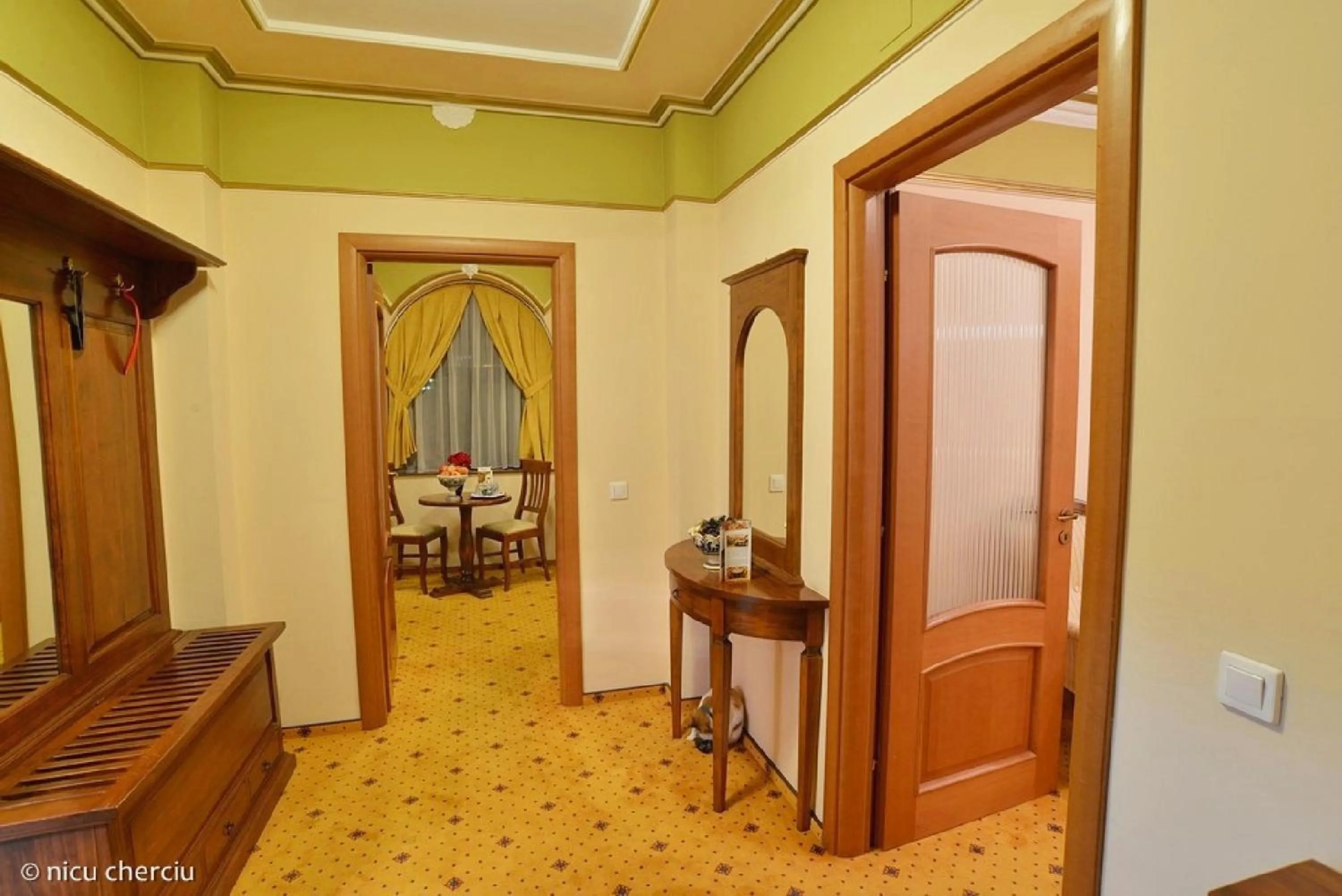 Bedroom in Crama Haiducilor