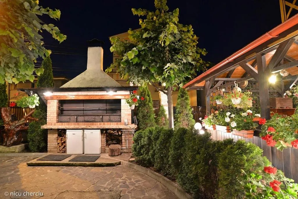 Property building in Crama Haiducilor