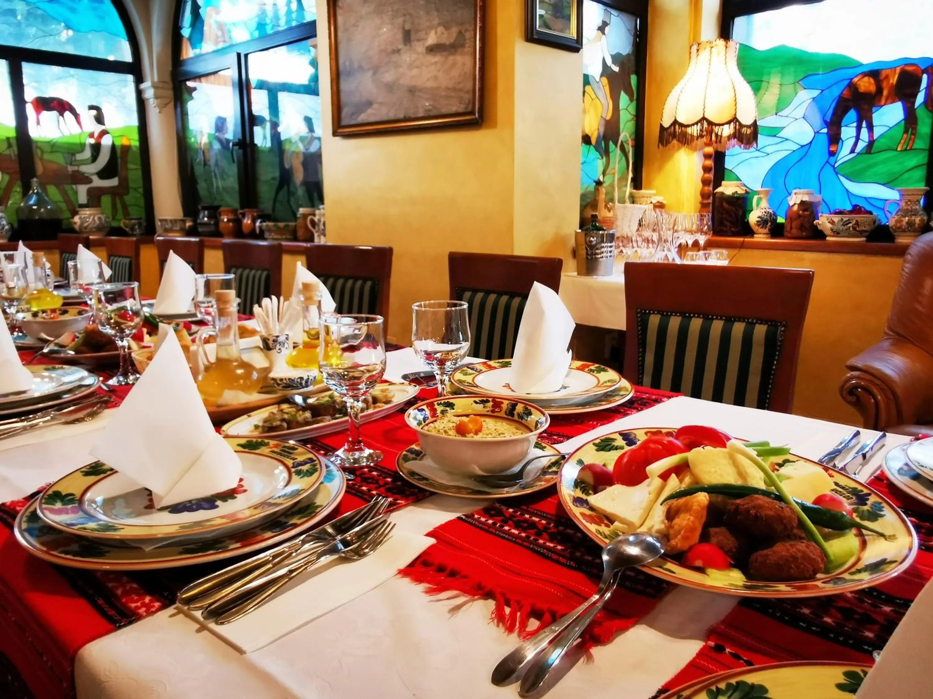 Restaurant/places to eat in Crama Haiducilor