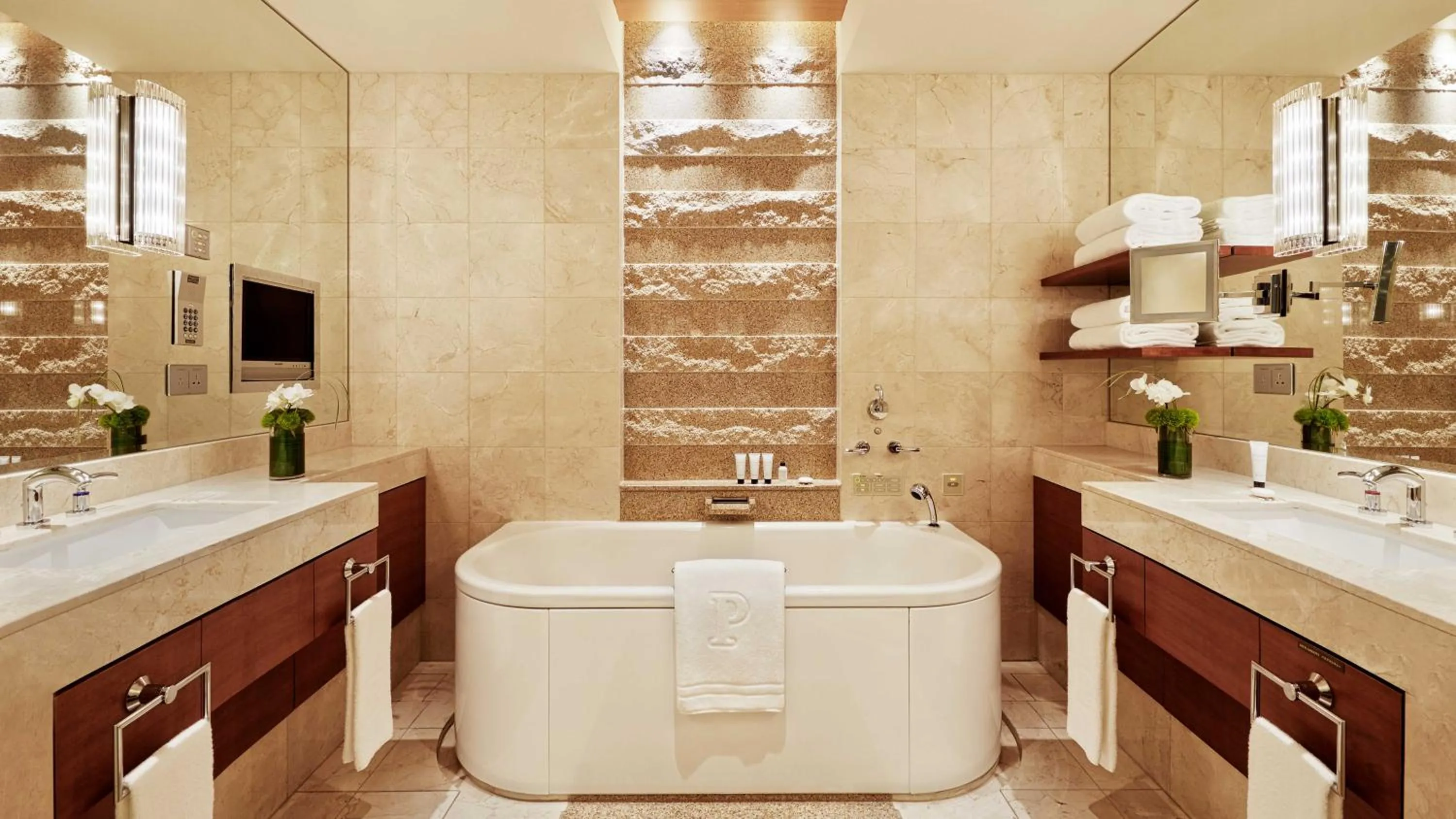 Bathroom in The Peninsula Tokyo