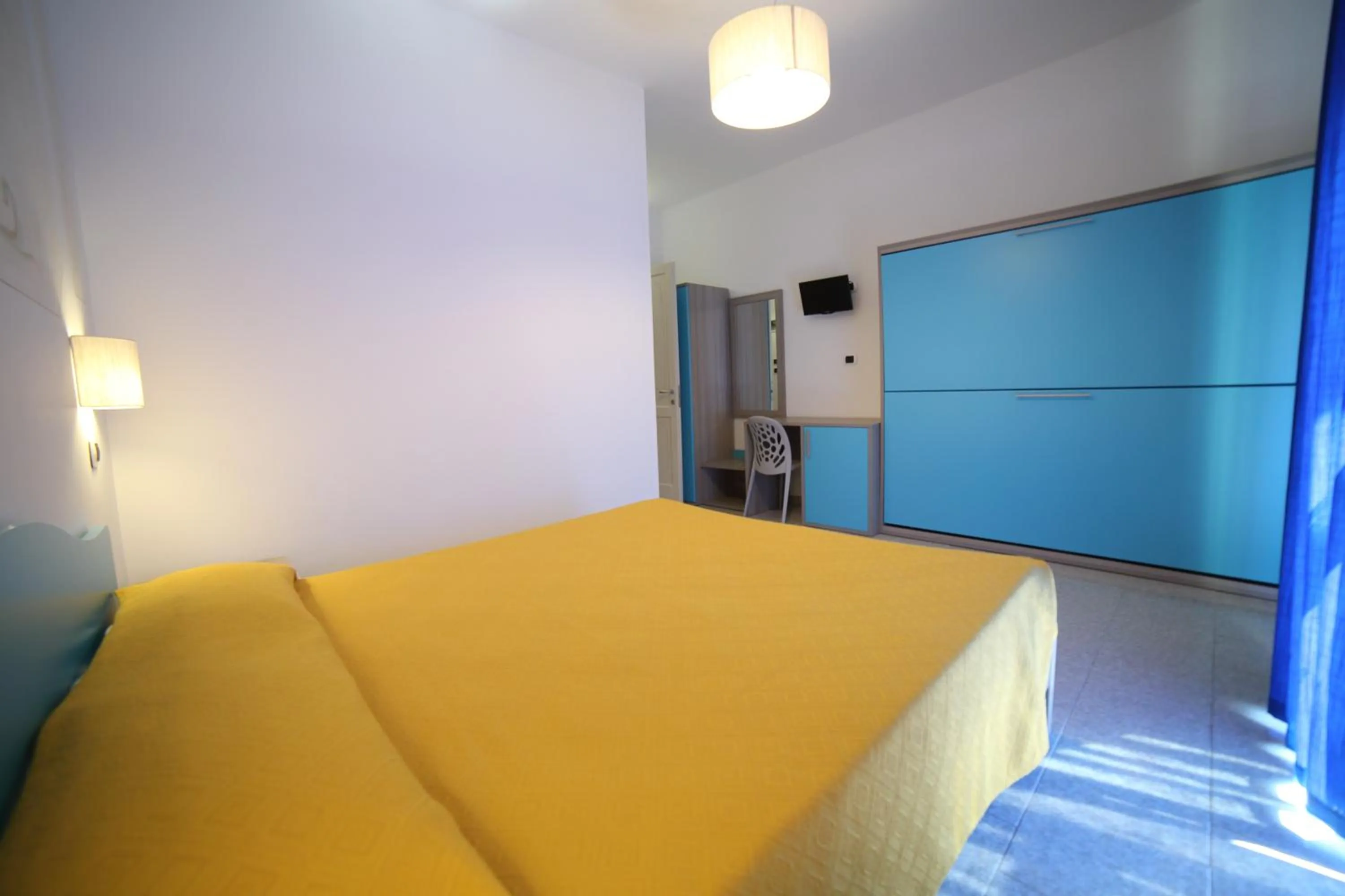 Photo of the whole room, Bed in Hotel Albatros