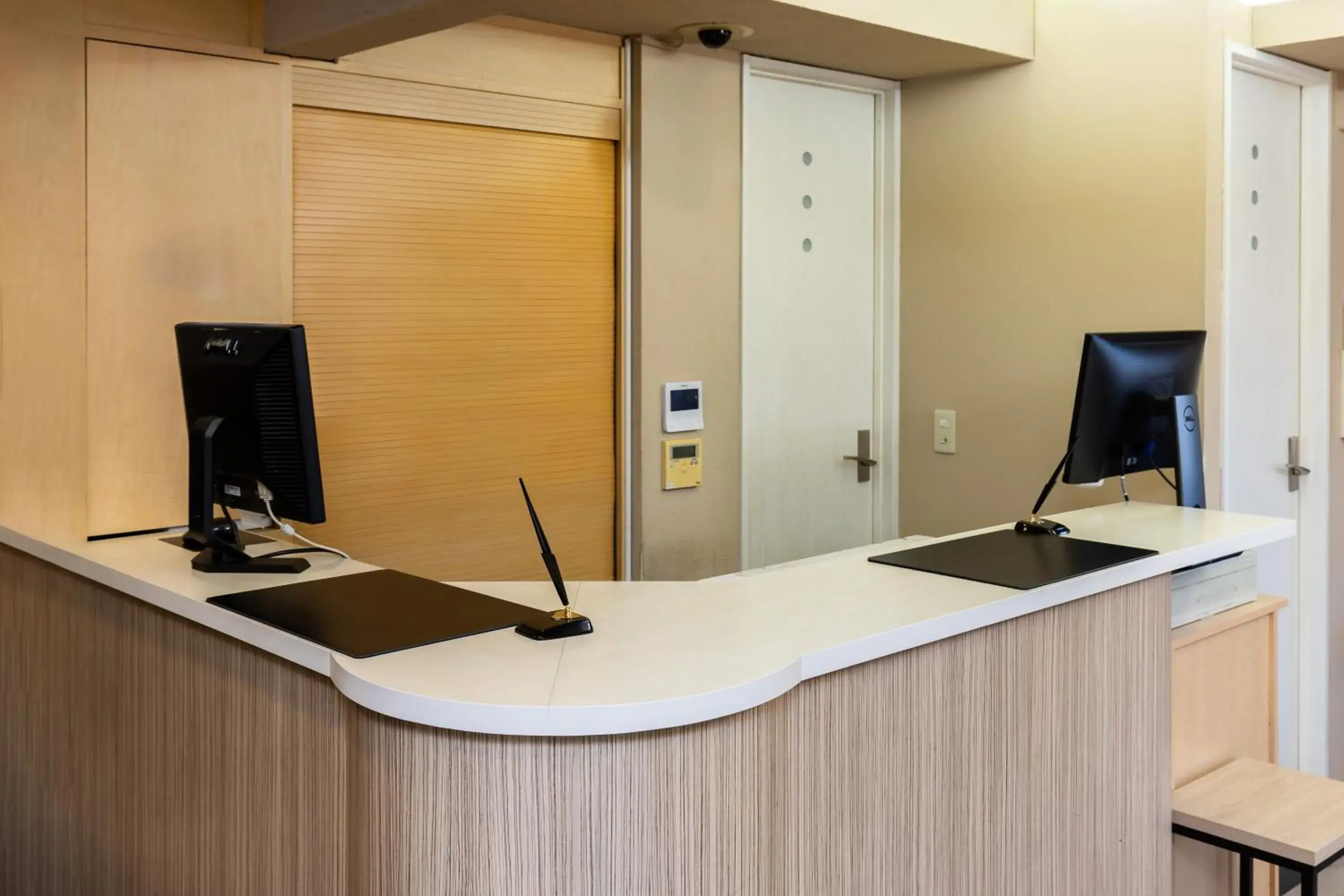 Lobby or reception in Select Inn Numazu Lobby or reception in Select Inn Numazu