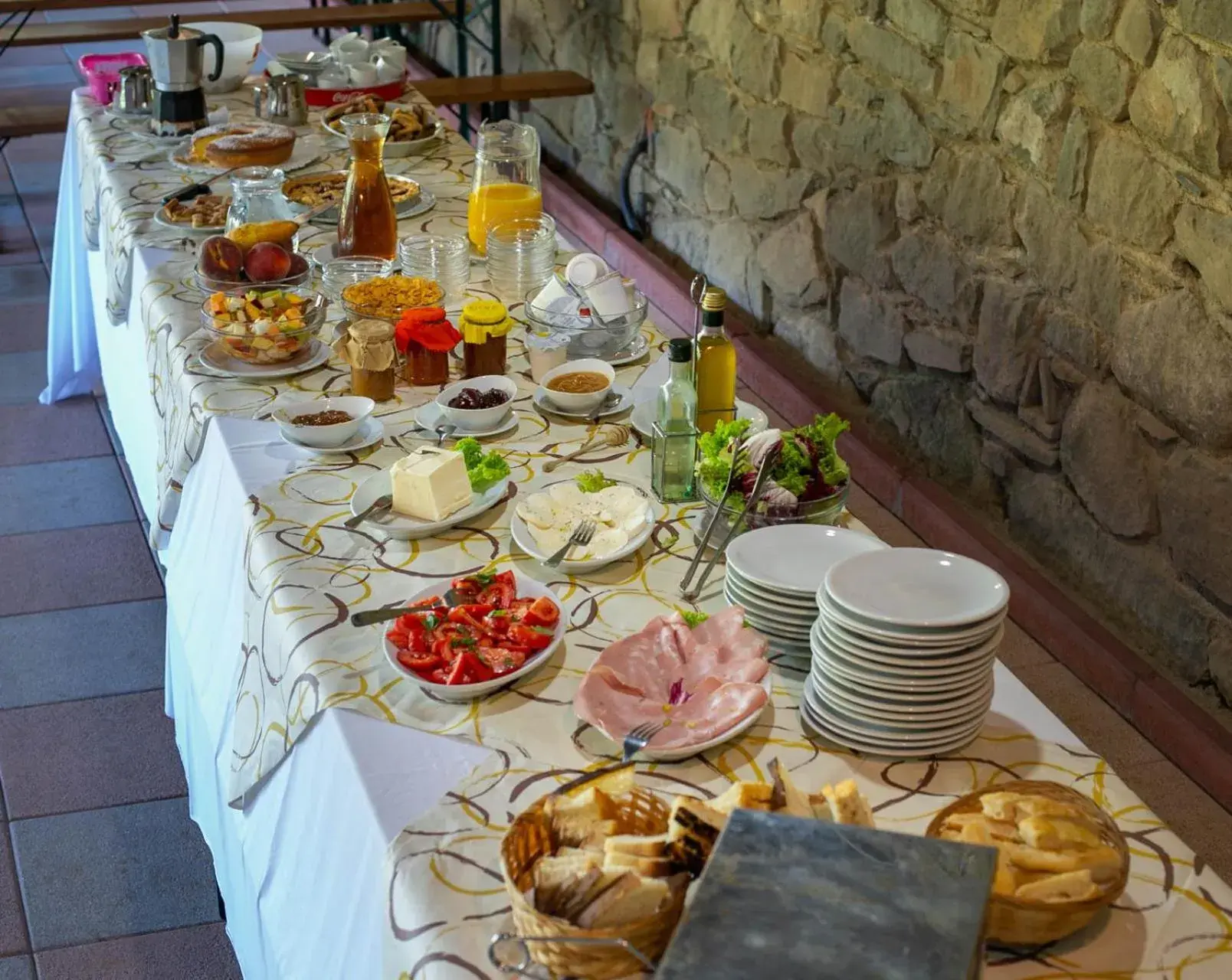 Breakfast in Agriturismo Pian di Fiume Breakfast in Agriturismo Pian di Fiume