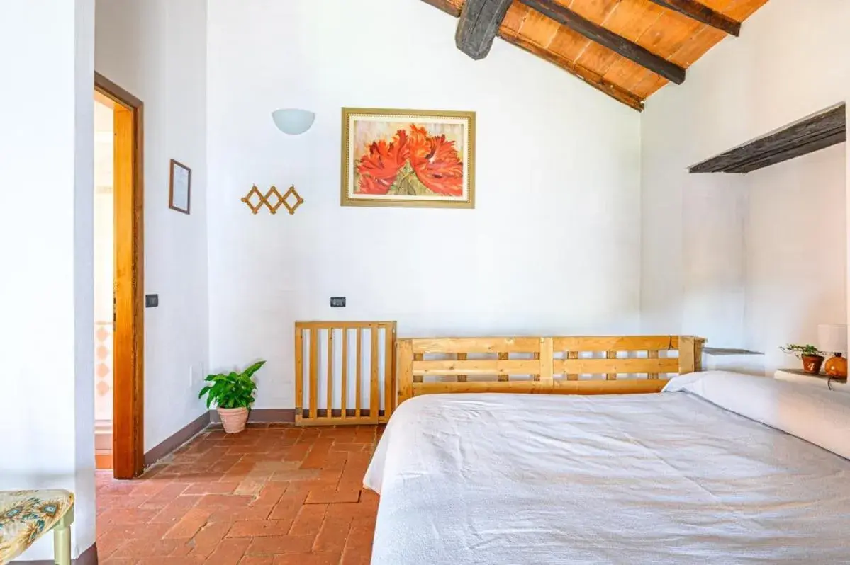 Apartment with Terrace in Agriturismo Pian di Fiume Apartment with Terrace in Agriturismo Pian di Fiume