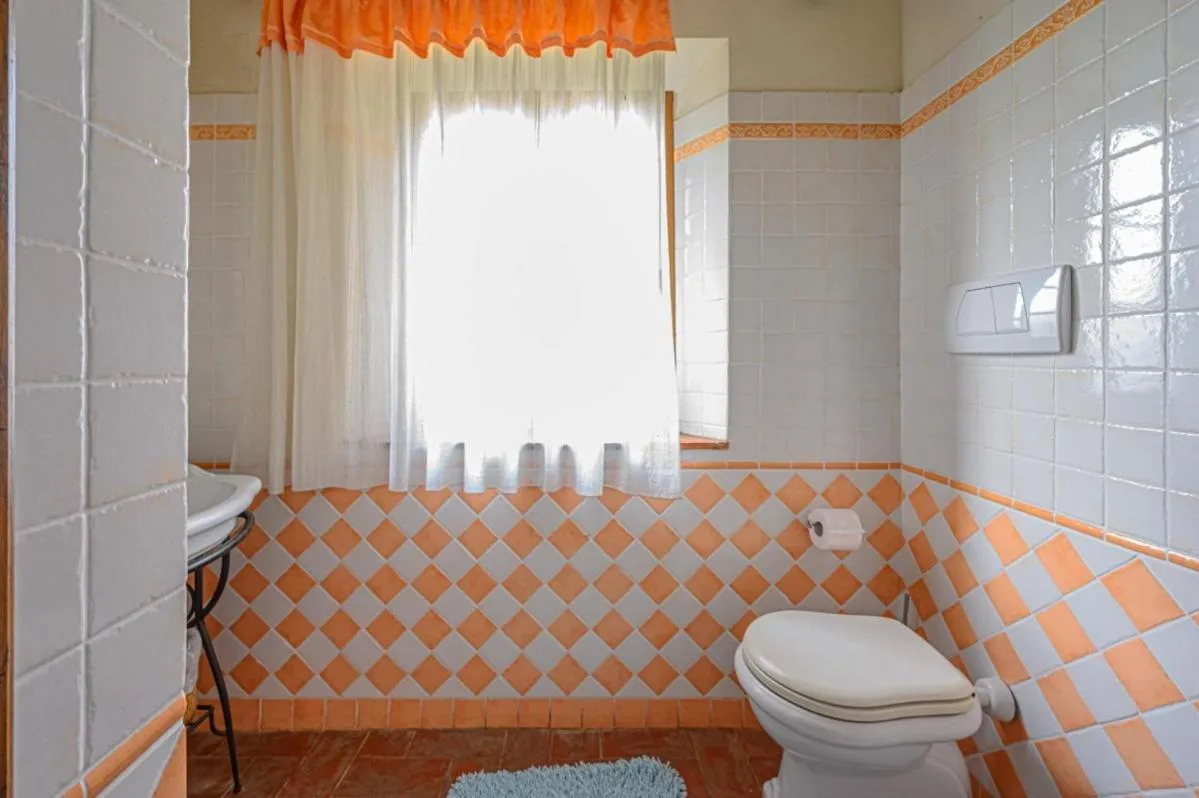 Toilet in Agriturismo Pian di Fiume