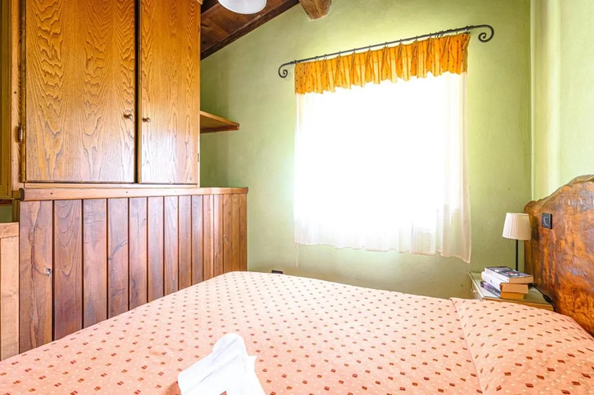 Bed in Agriturismo Pian di Fiume