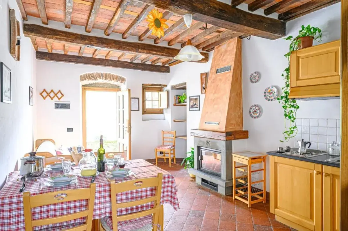 Apartment with Balcony in Agriturismo Pian di Fiume Apartment with Balcony in Agriturismo Pian di Fiume