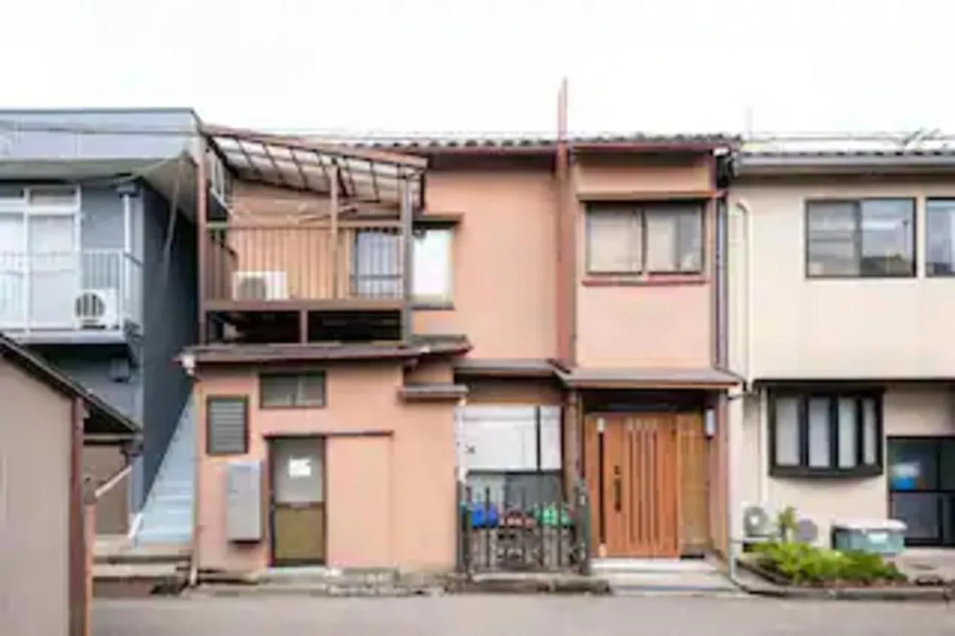 Property building in Kanazawa-Hachitabi Hashiba